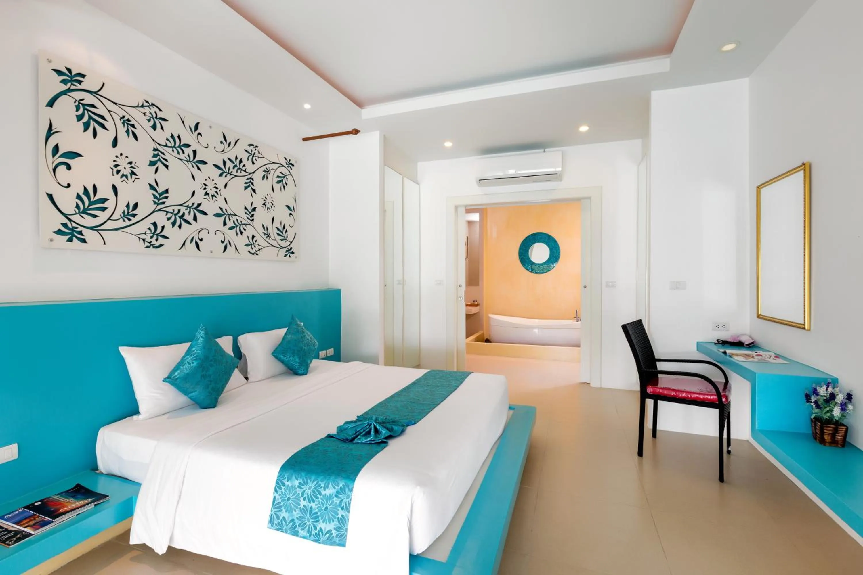 Bed in Amala Grand Bleu Resort Hilltops - SHA