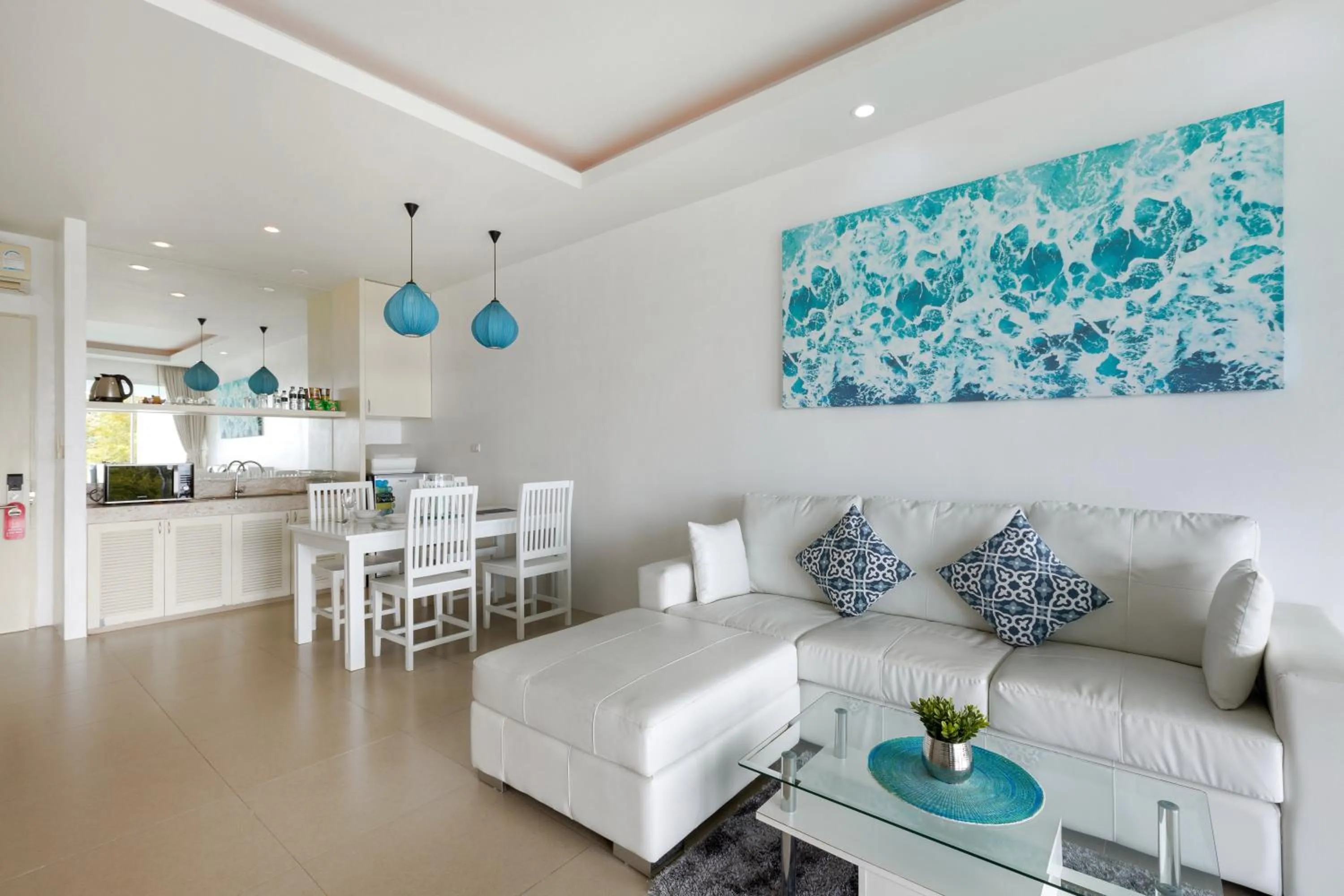 Living room in Amala Grand Bleu Resort Hilltops - SHA