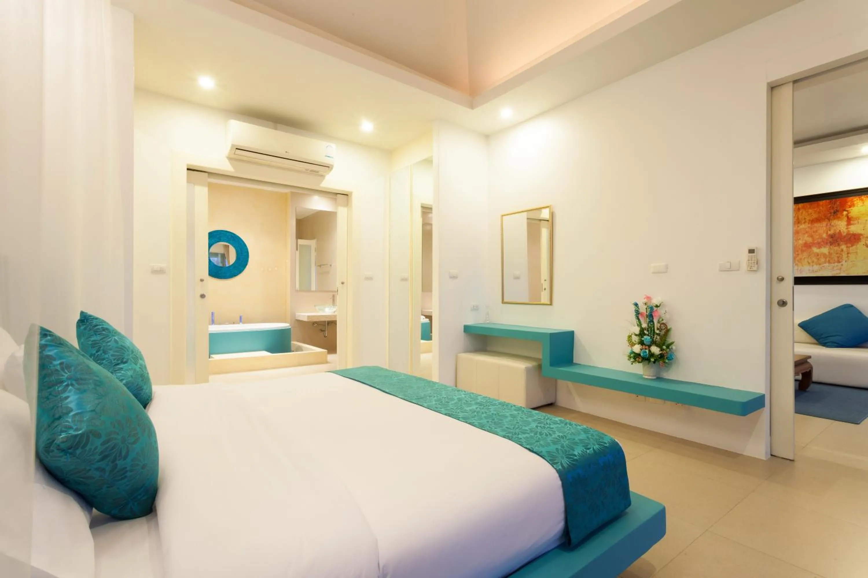 Bedroom, Bed in Amala Grand Bleu Resort Hilltops - SHA