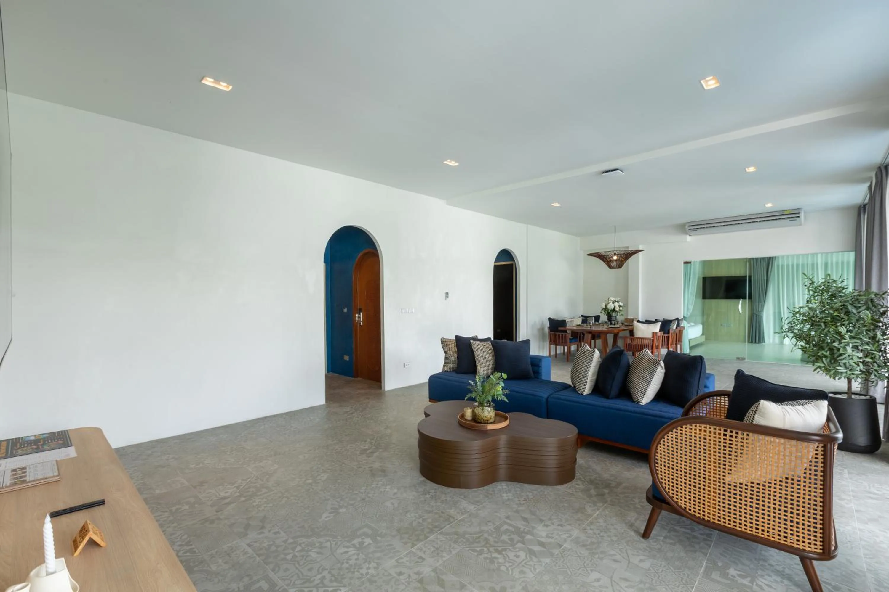 Living room in Amala Grand Bleu Resort Hilltops - SHA