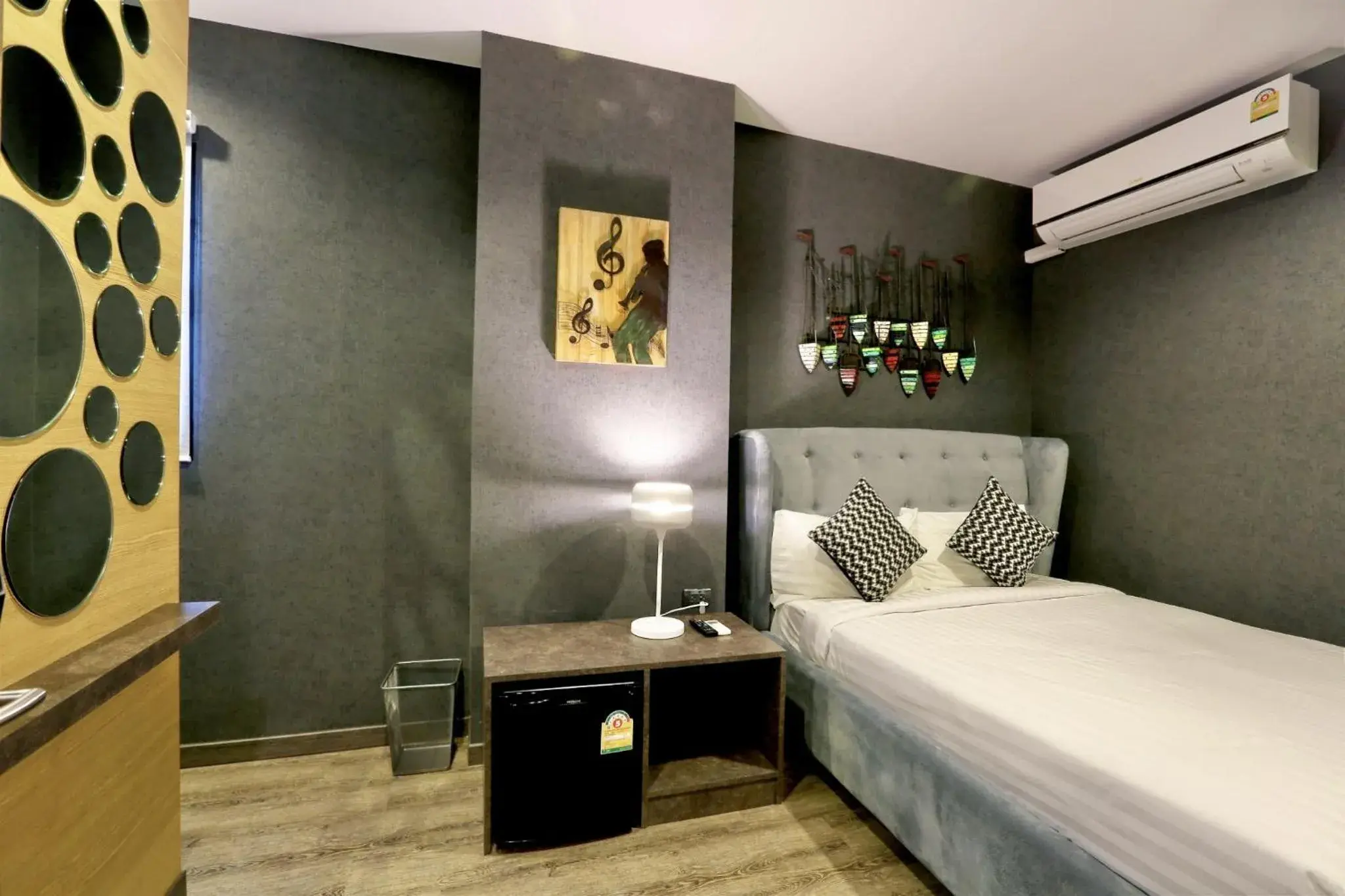 Family Room with Shared Bathroom in The Printing House Poshtel Family Room with Shared Bathroom in The Printing House Poshtel