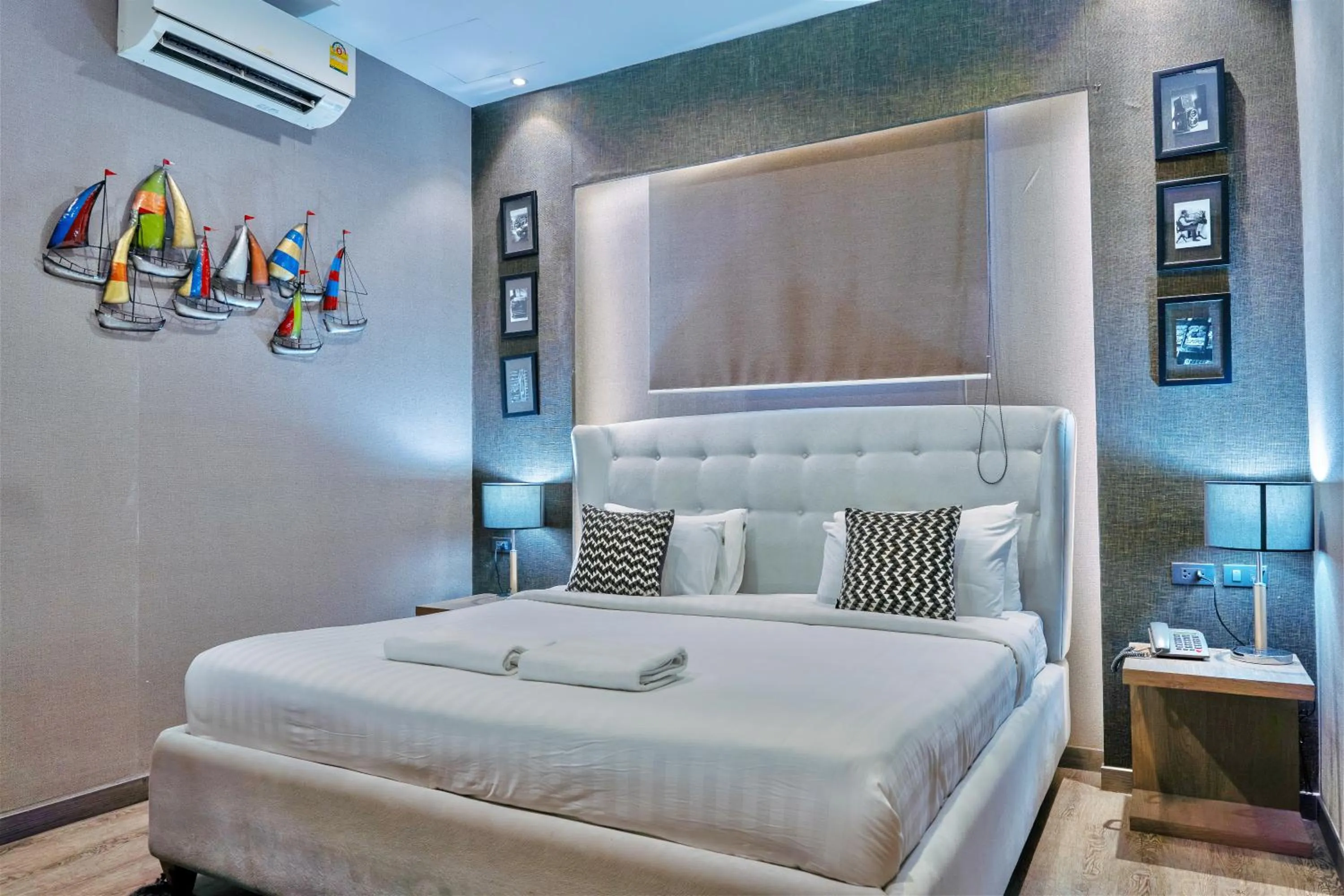 Bedroom, Bed in The Printing House Poshtel