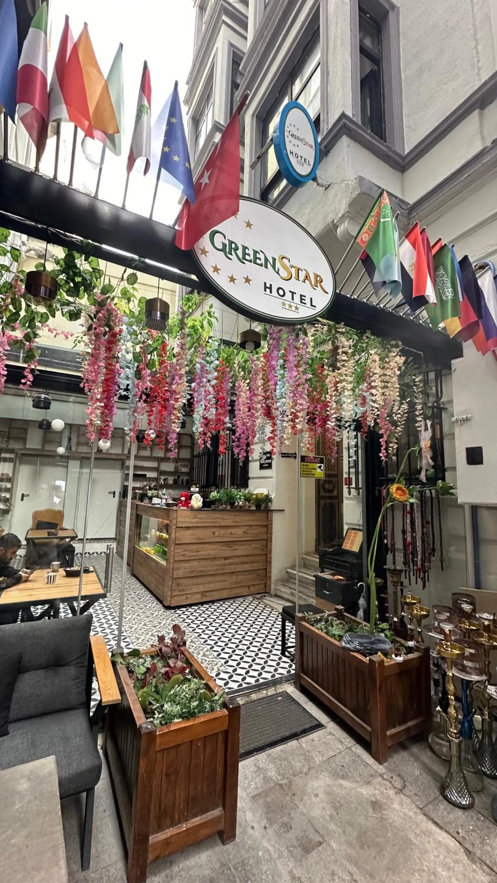 Garden in Taksim Green Star Hotel