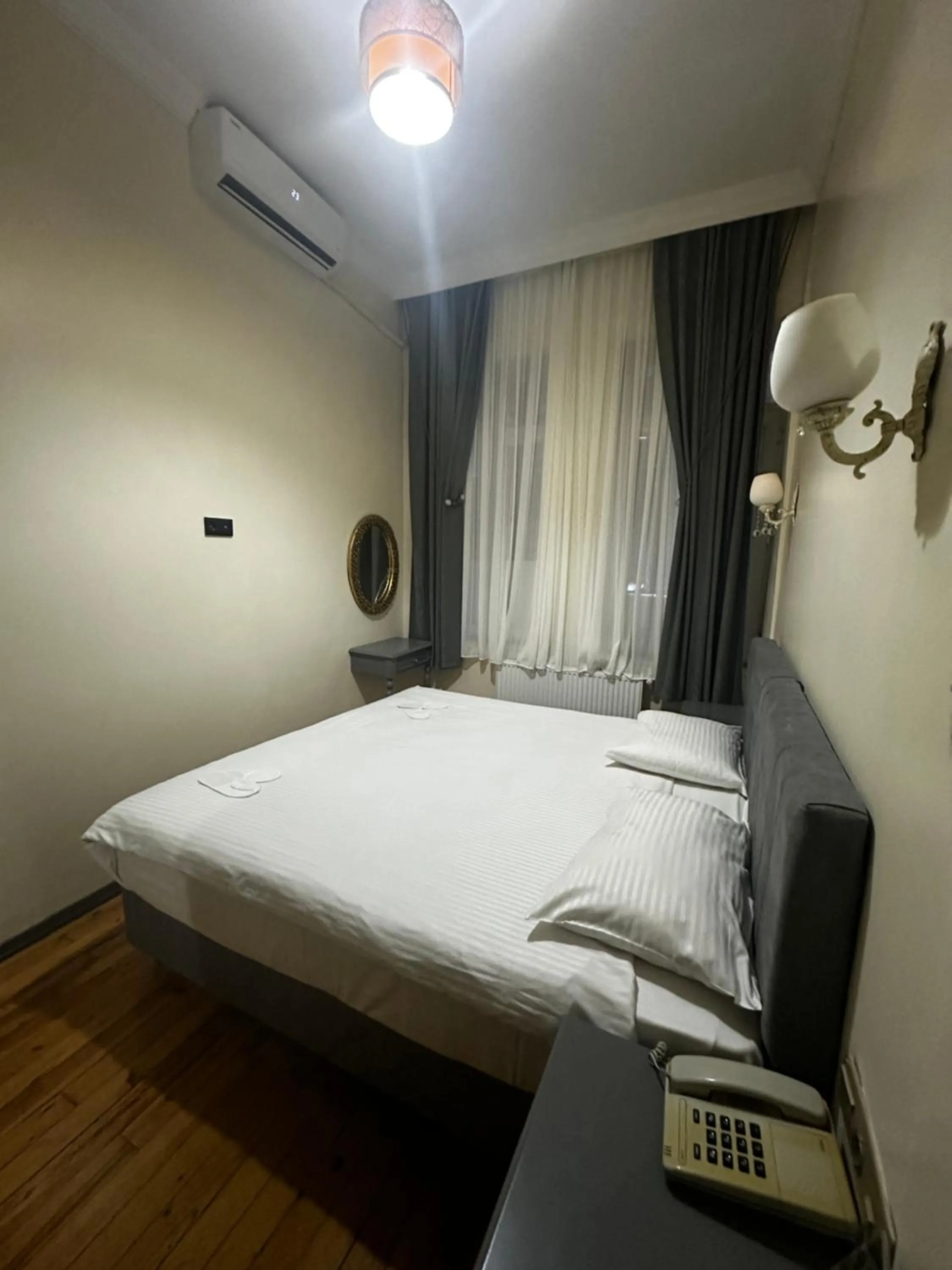 Bed in Taksim Green Star Hotel