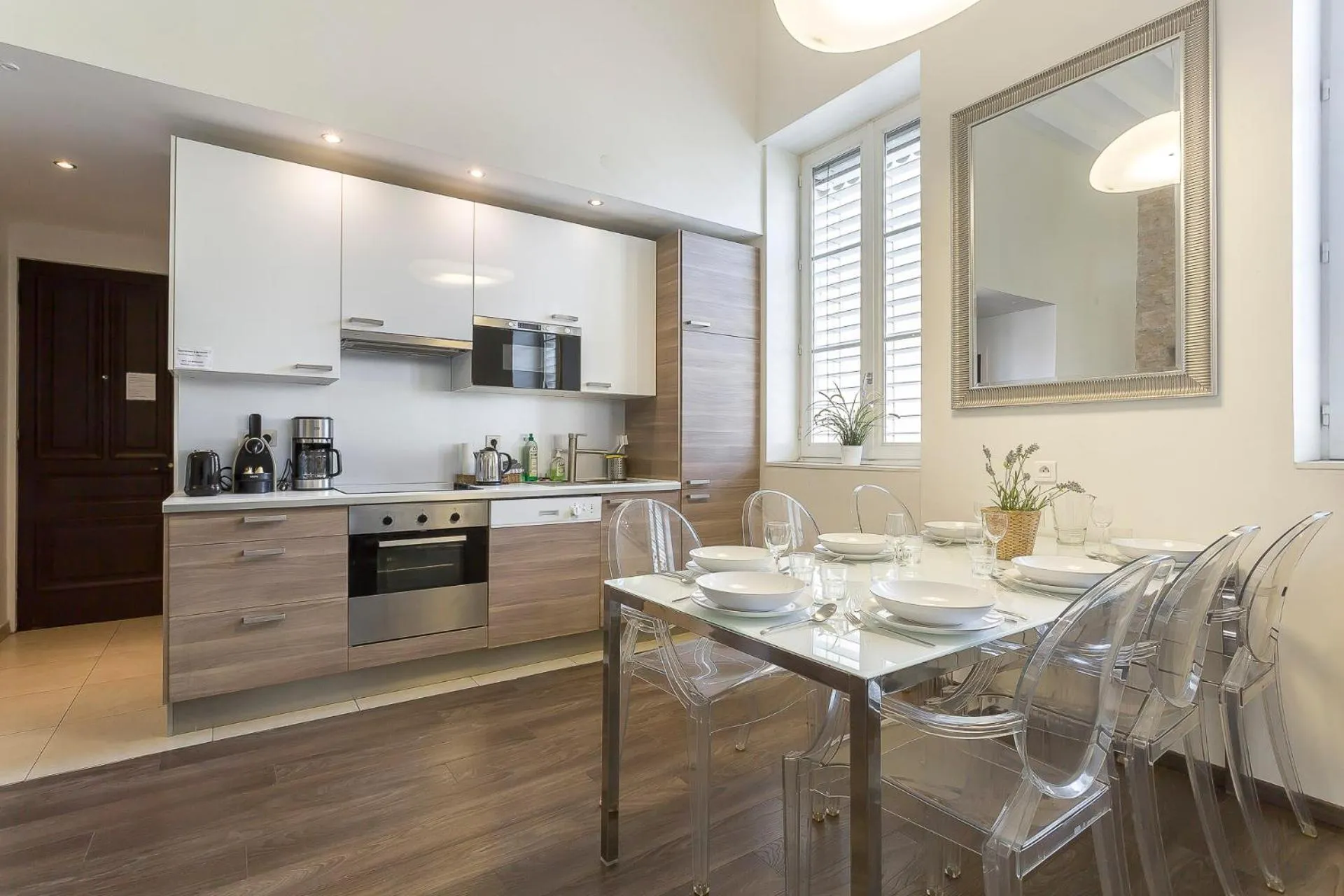 Kitchen or kitchenette in LE JACQUARD Garage Lyon Centre pour 2 à 8 pers