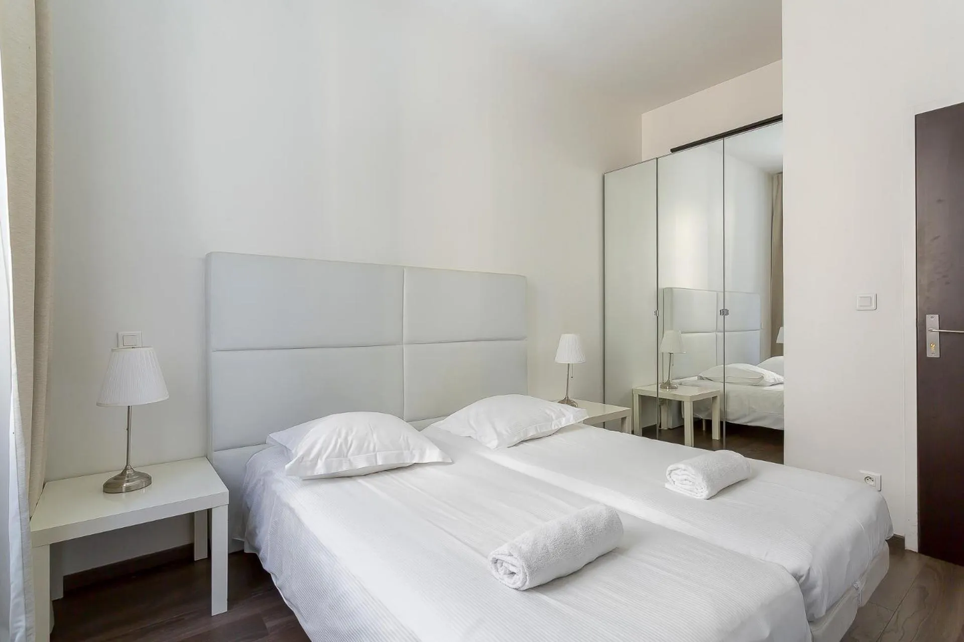 Bedroom in LE JACQUARD Garage Lyon Centre pour 2 à 8 pers