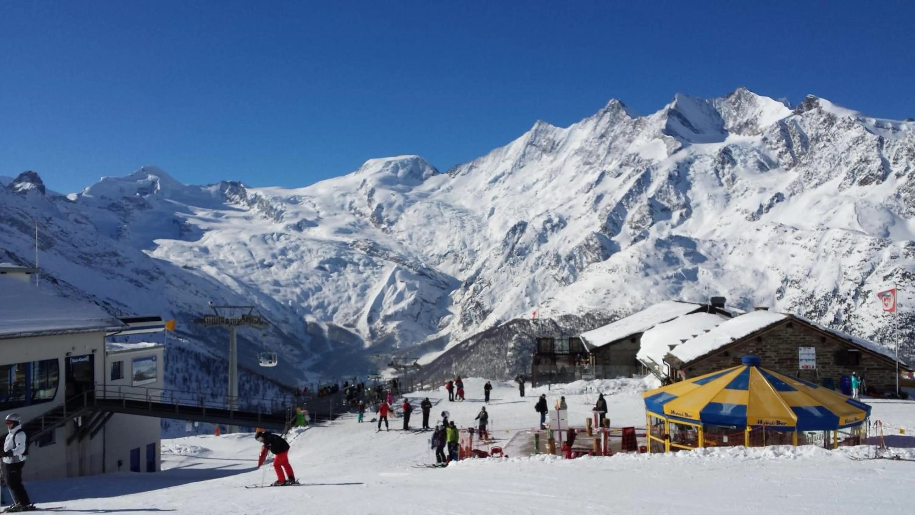 Neighbourhood in Moulin