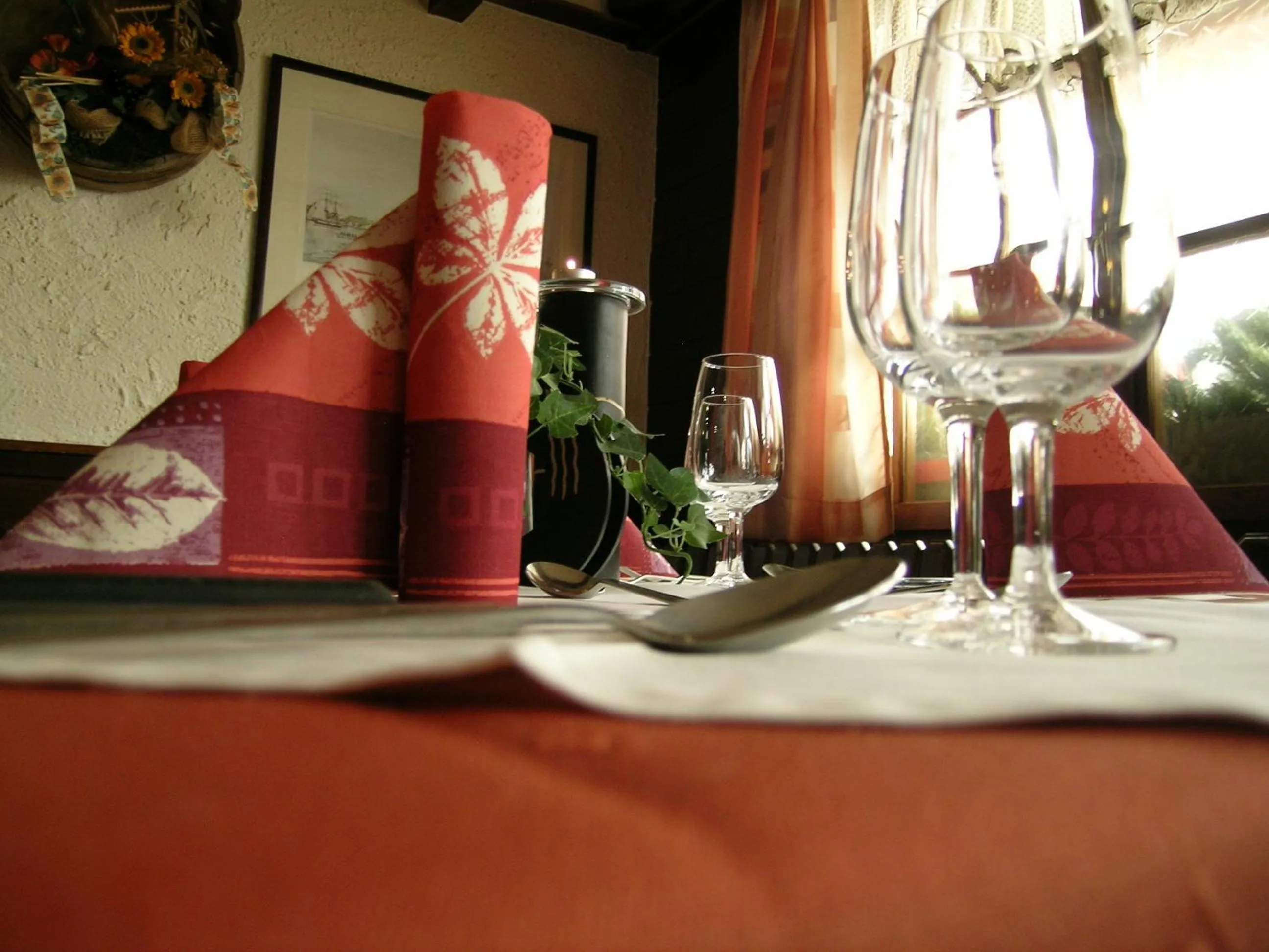 Restaurant/places to eat in Moulin