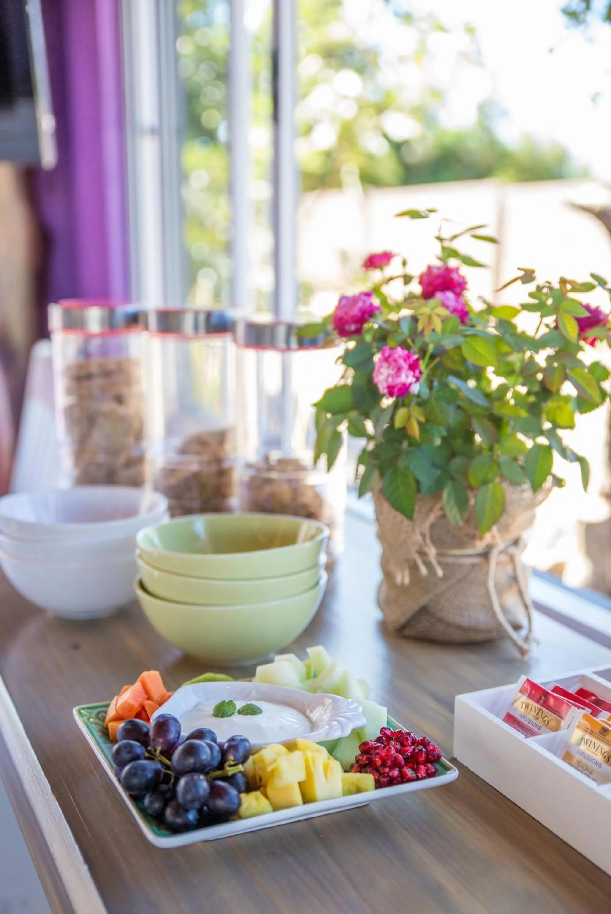 Breakfast in TshiBerry Bed & Breakfast