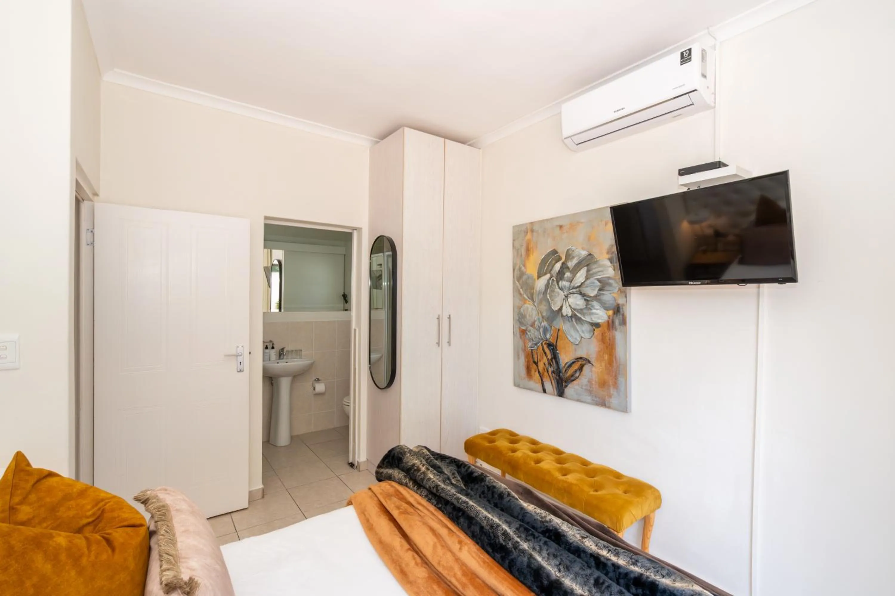 Bathroom in 2 On Lismore Guesthouse