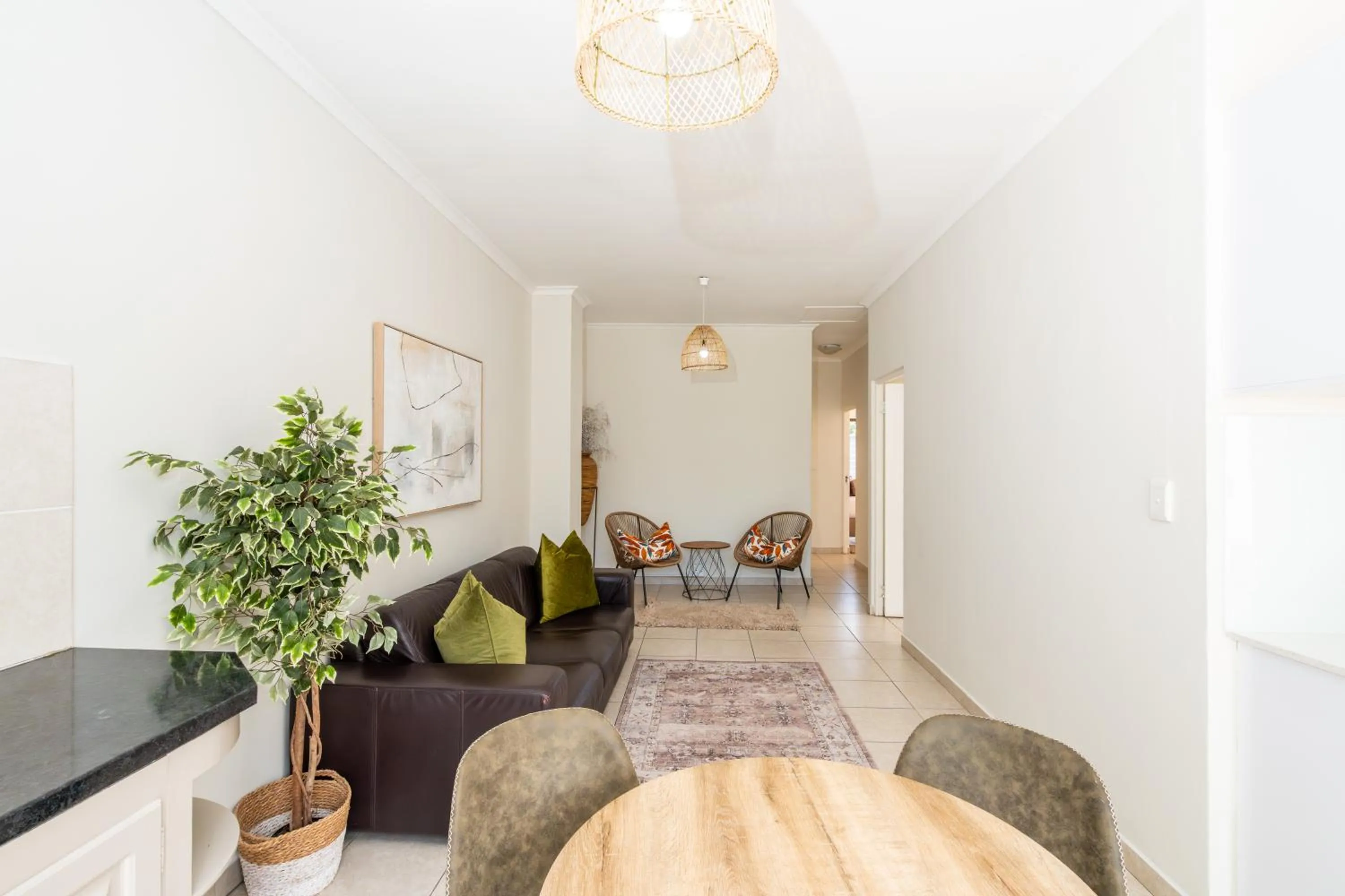 Living room in 2 On Lismore Guesthouse