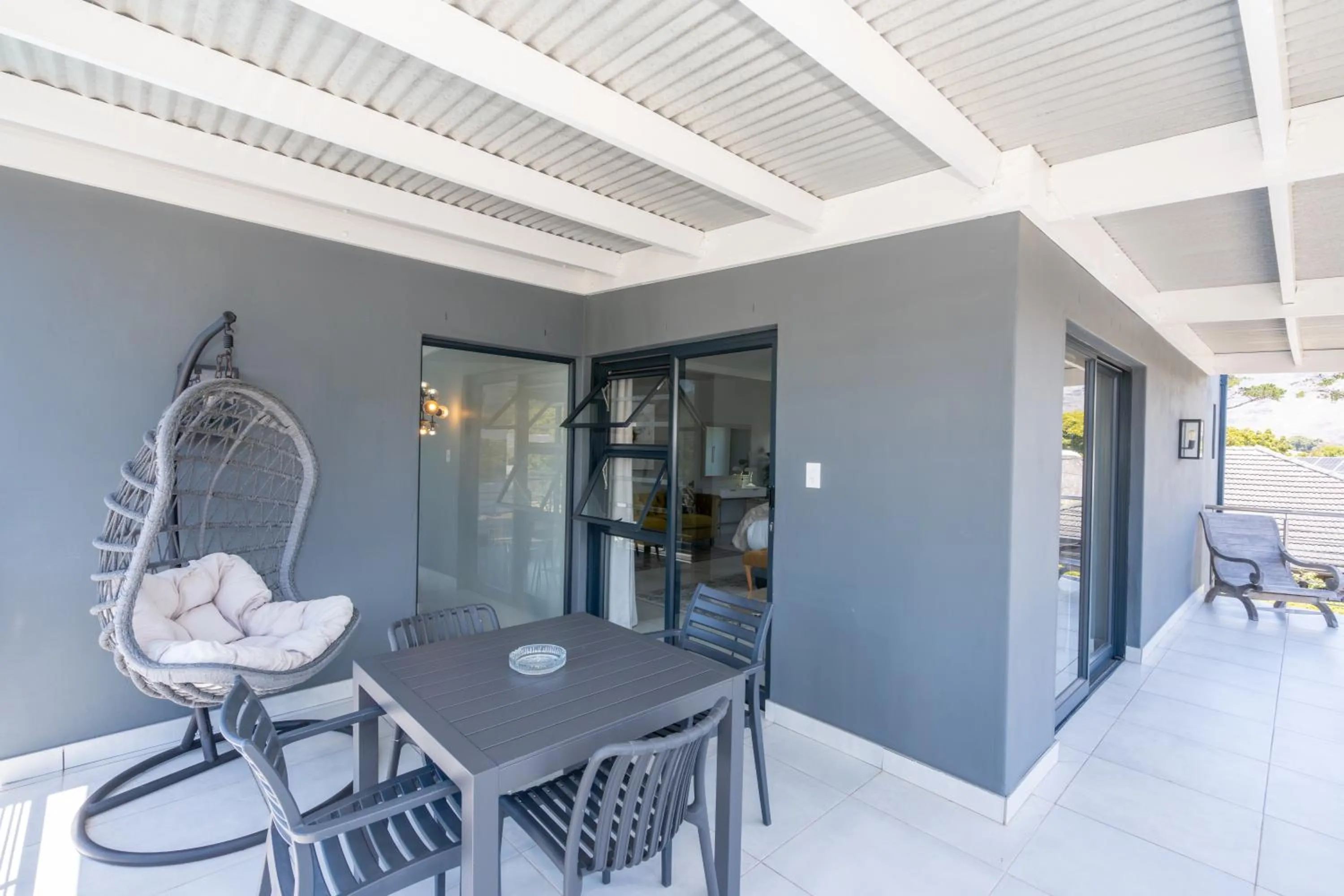 View (from property/room) in 2 On Lismore Guesthouse