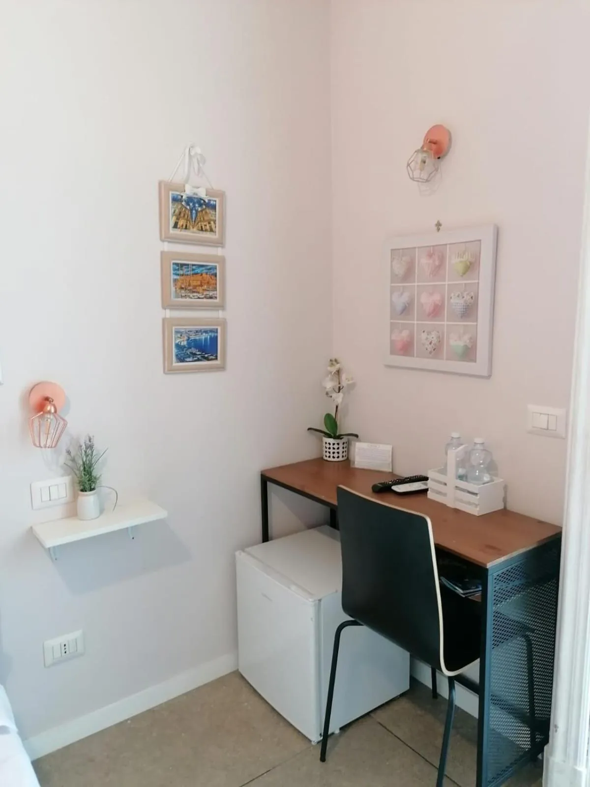 Decorative detail in Amedeo Square