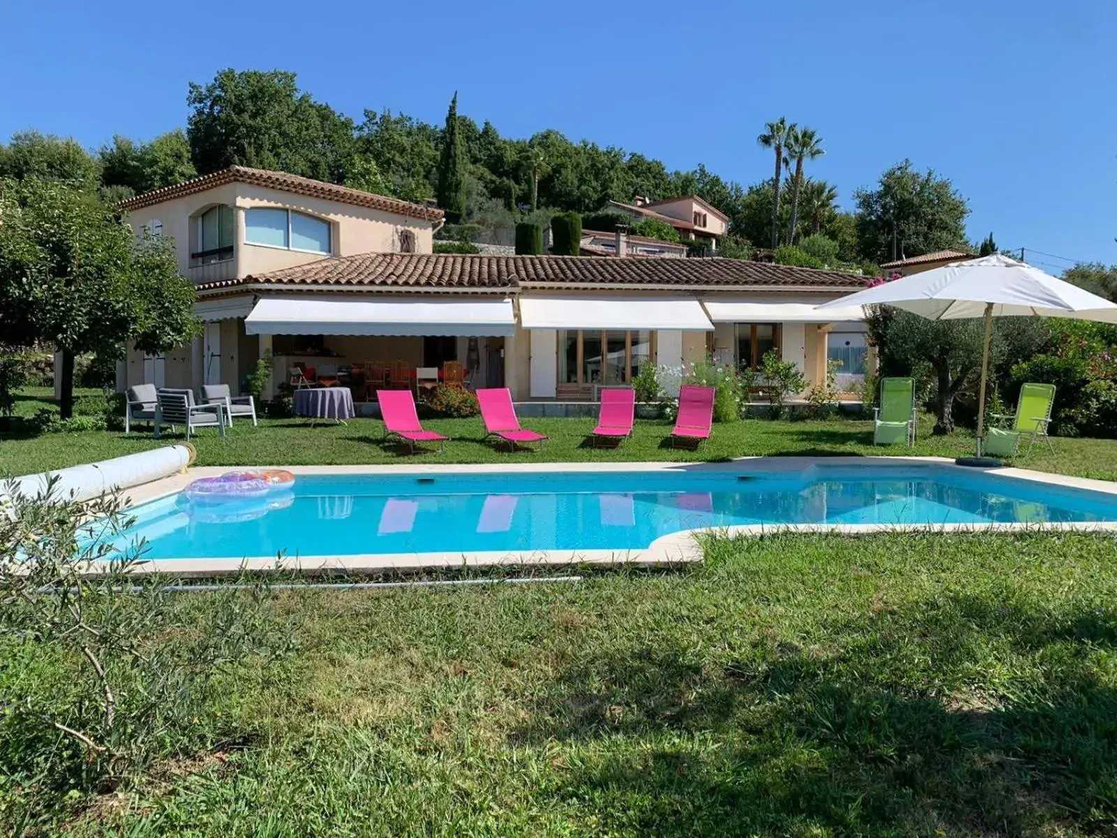 Bed & Breakfast Les LILLAS Bed & Breakfast Les LILLAS