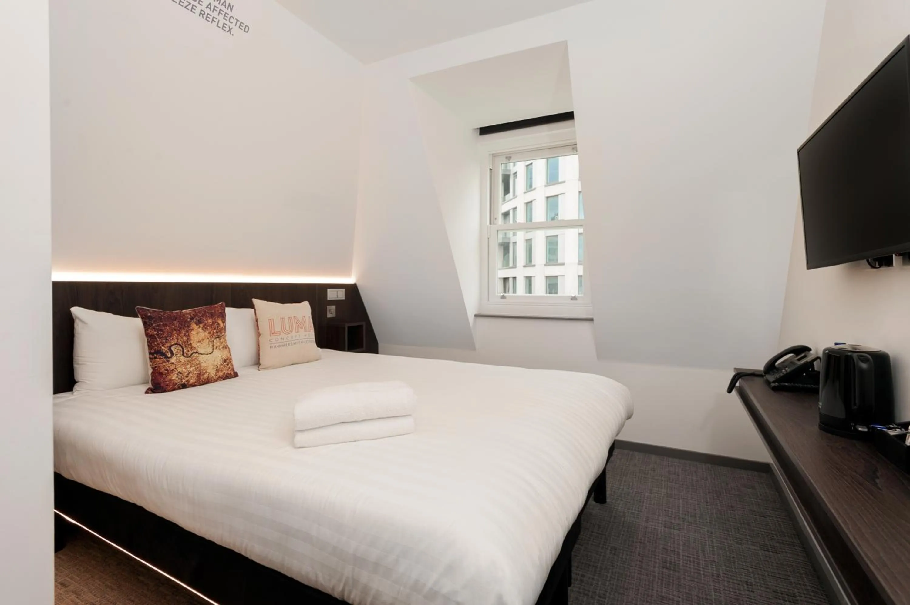 Bed in Heeton Concept Hotel – Luma Hammersmith