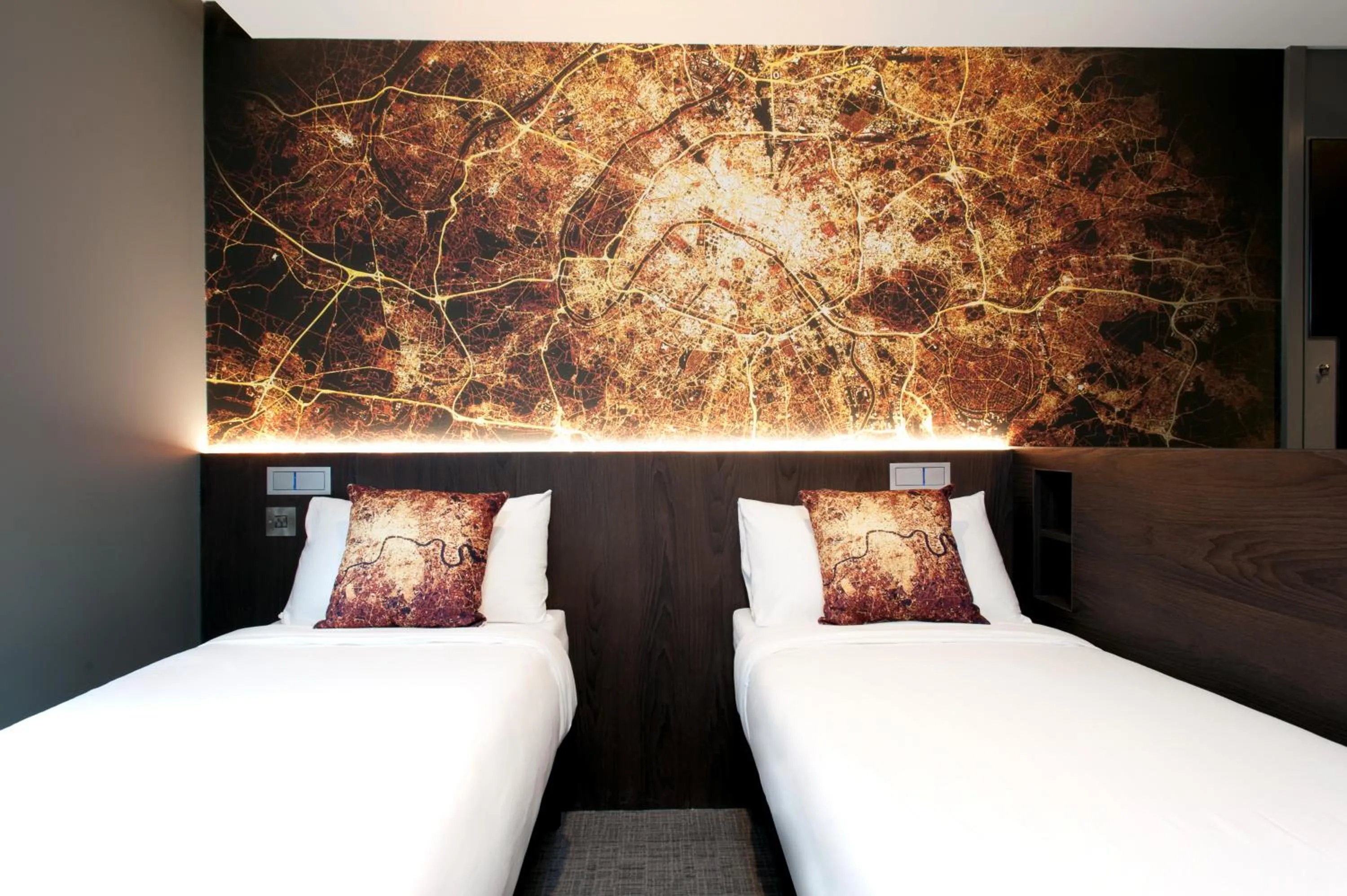 Bed in Heeton Concept Hotel – Luma Hammersmith