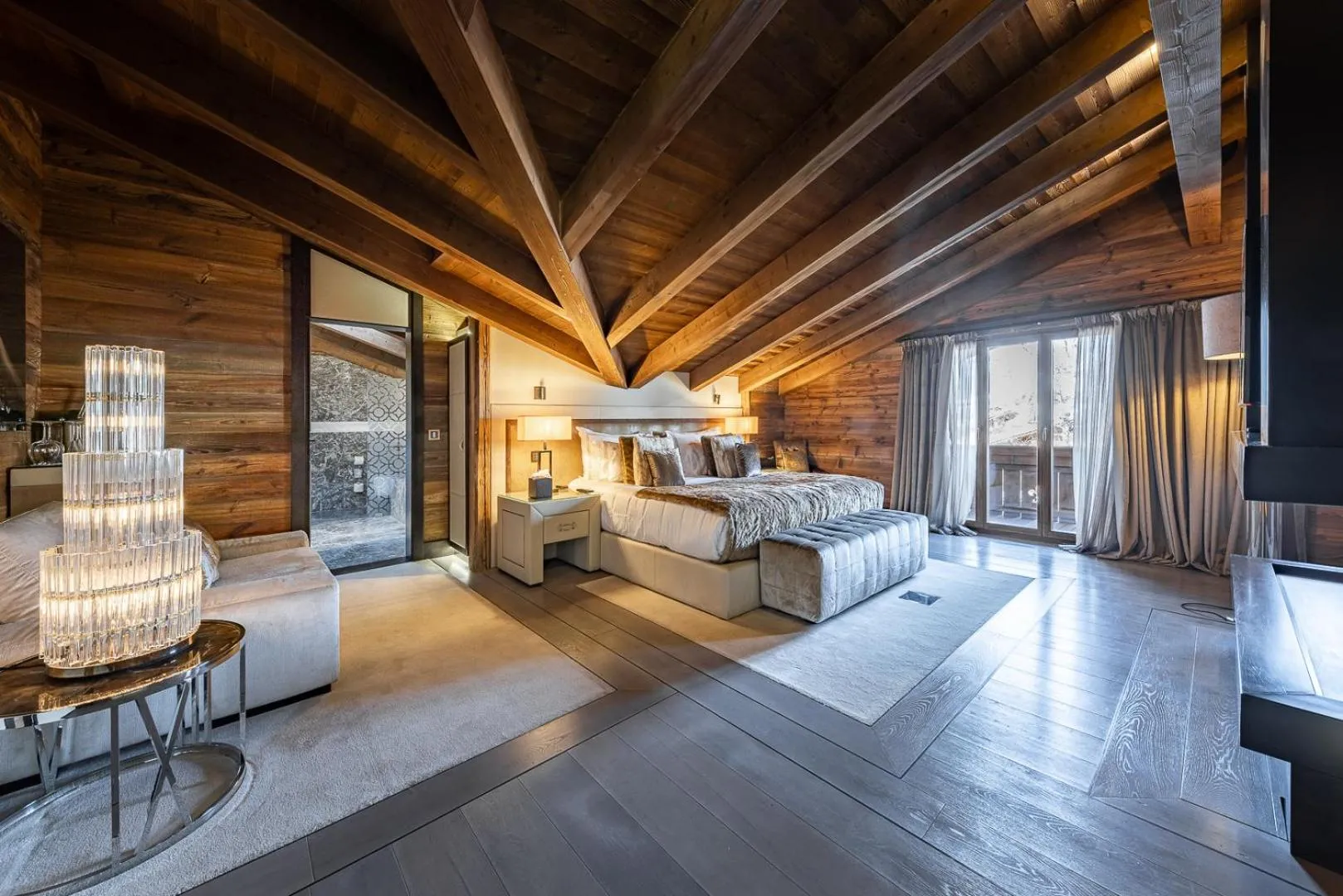 Bed in Ultima Hotel Gstaad