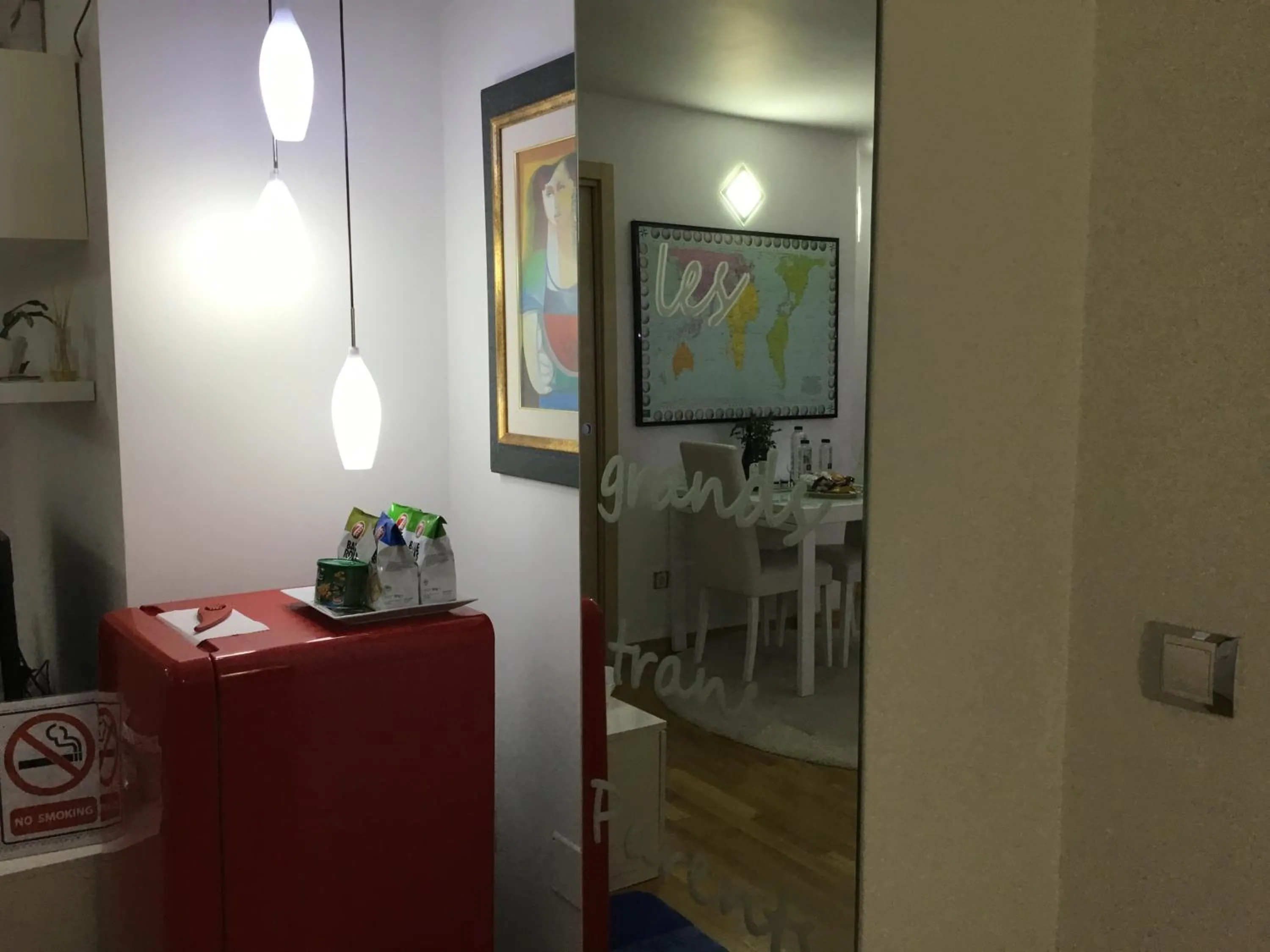 Kitchen or kitchenette in White Dream Suites