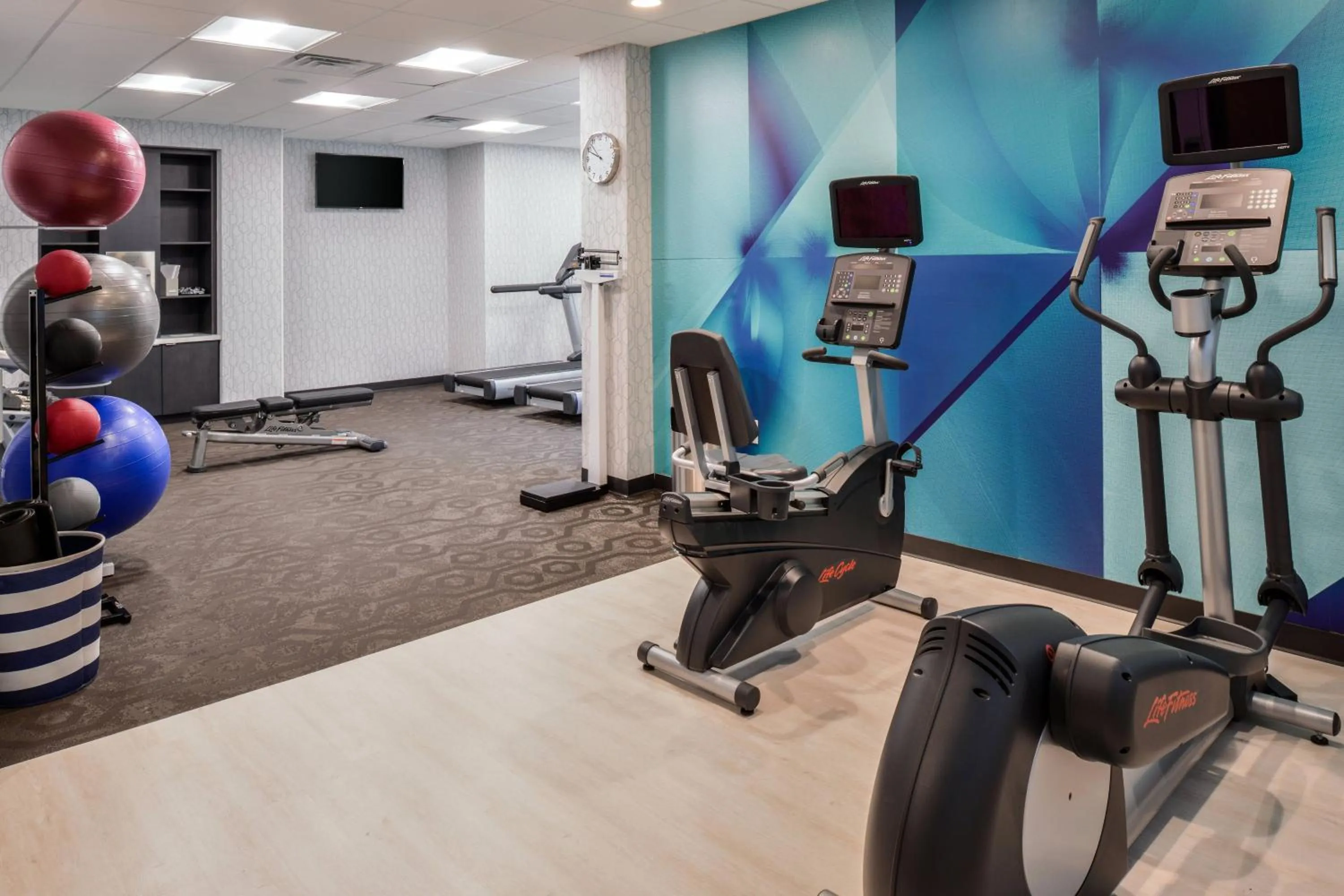 Fitness centre/facilities in Fairfield Inn & Suites by Marriott Raleigh Cary