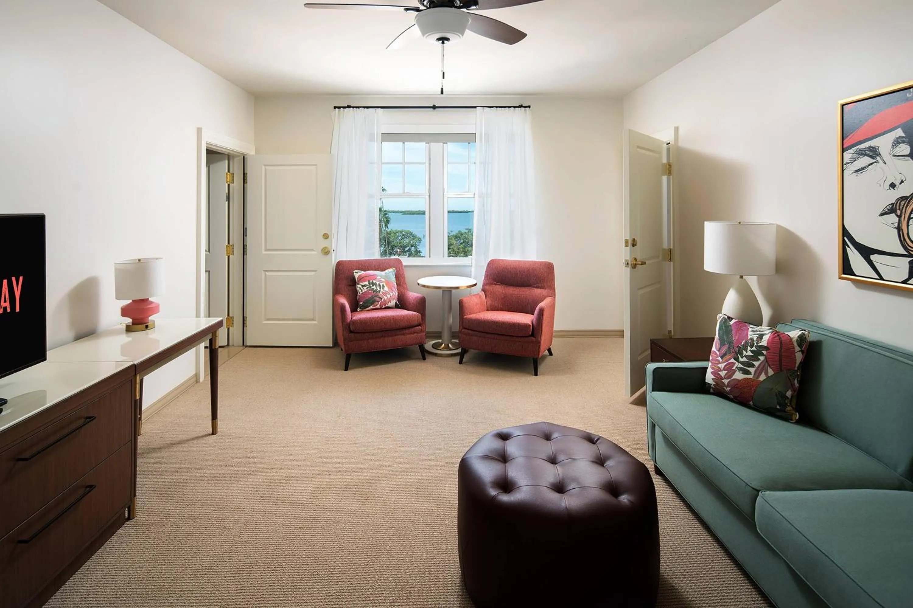 Living room in Fenway Hotel, Autograph Collection