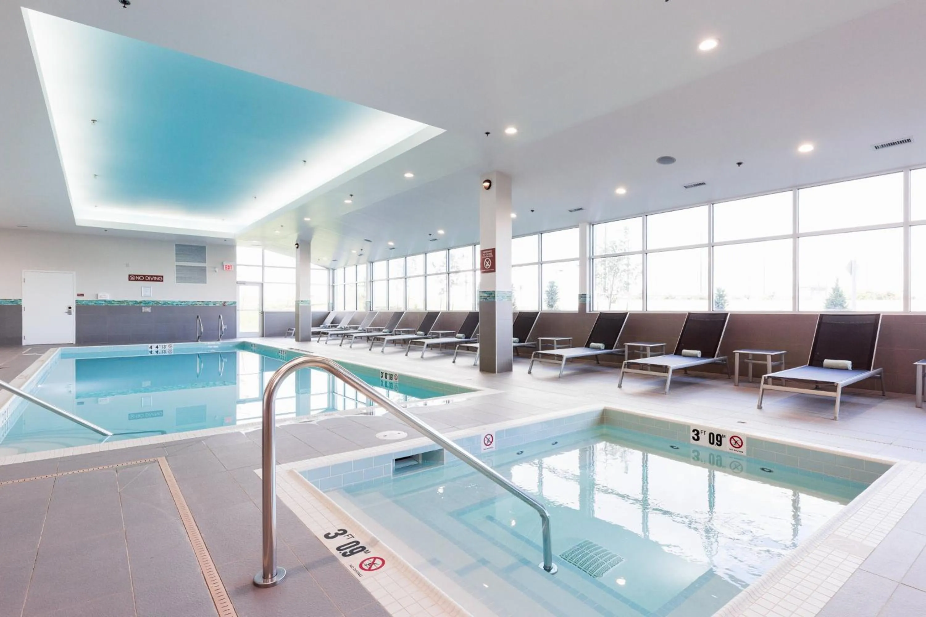 Fitness centre/facilities in TownePlace Suites by Marriott Edmonton South