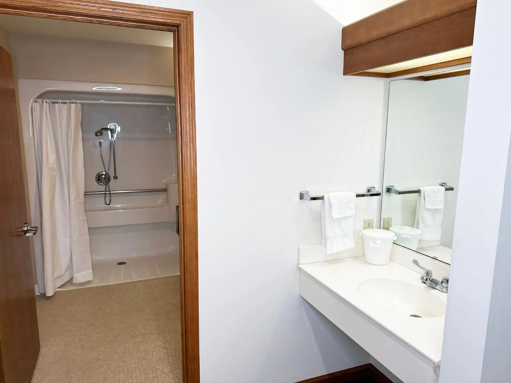 Farmstead Inn and Conference Center