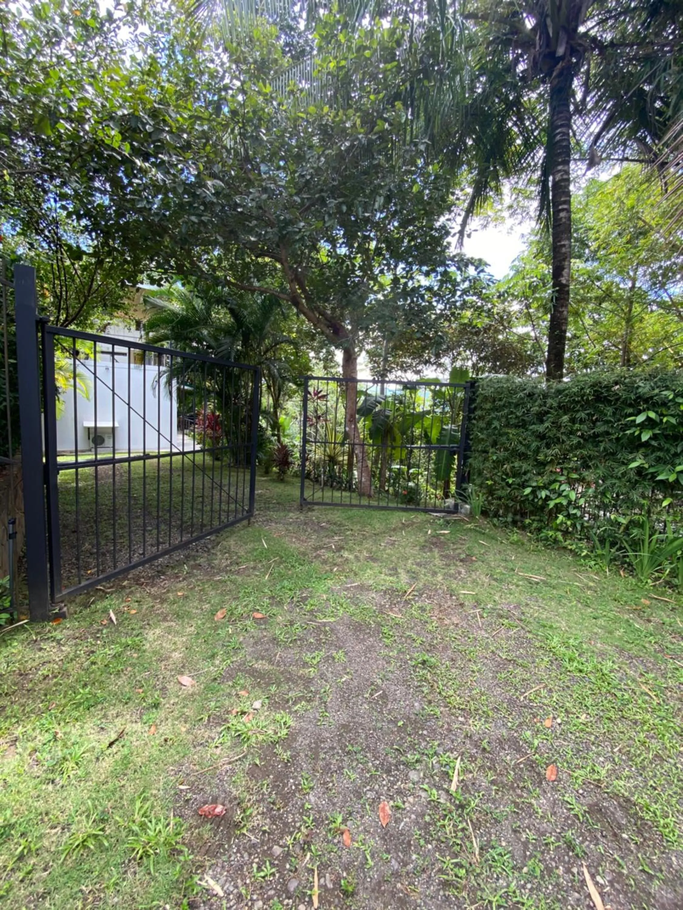 Facade/entrance in Casa Libertinn