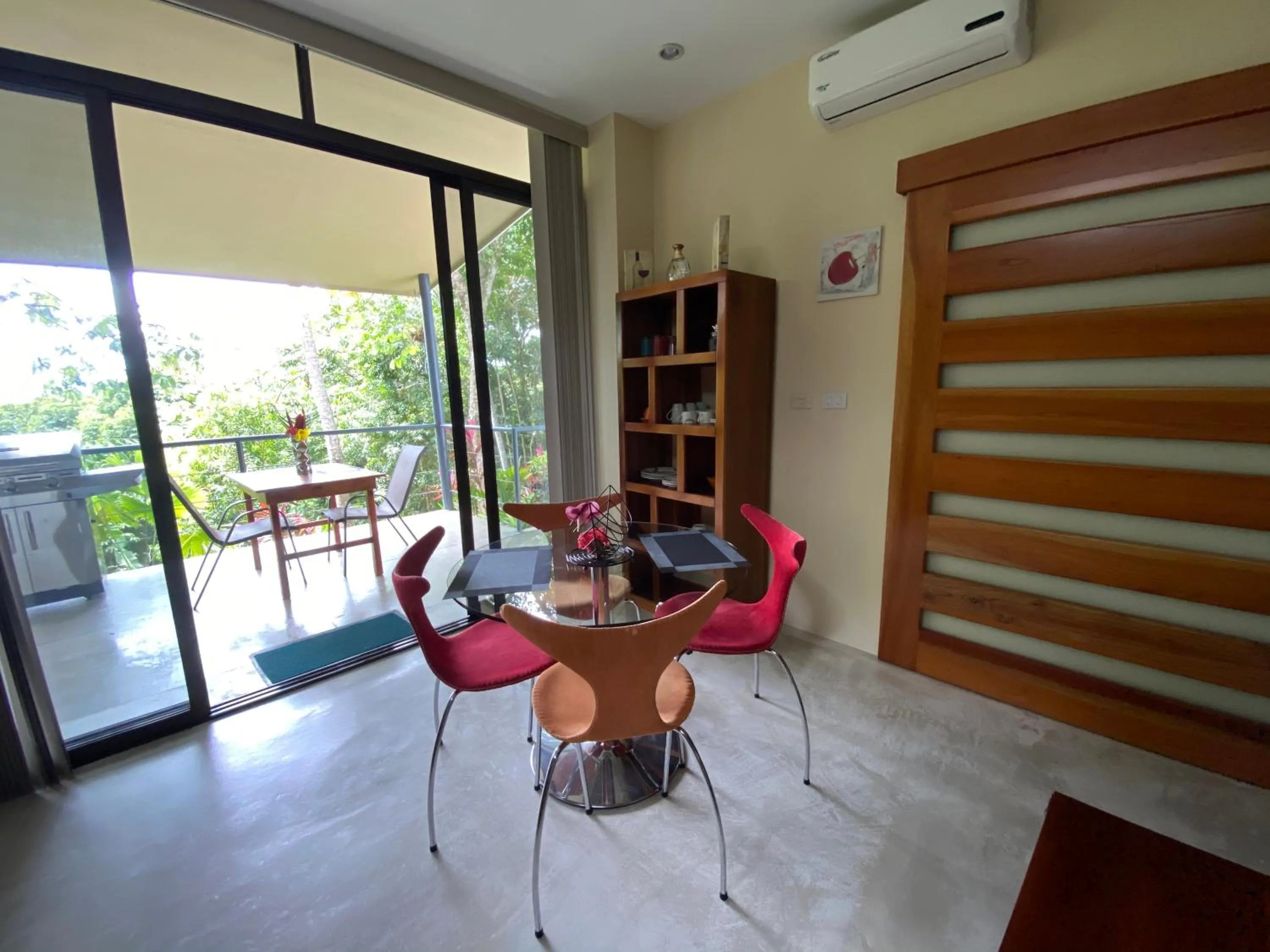 Dining area in Casa Libertinn