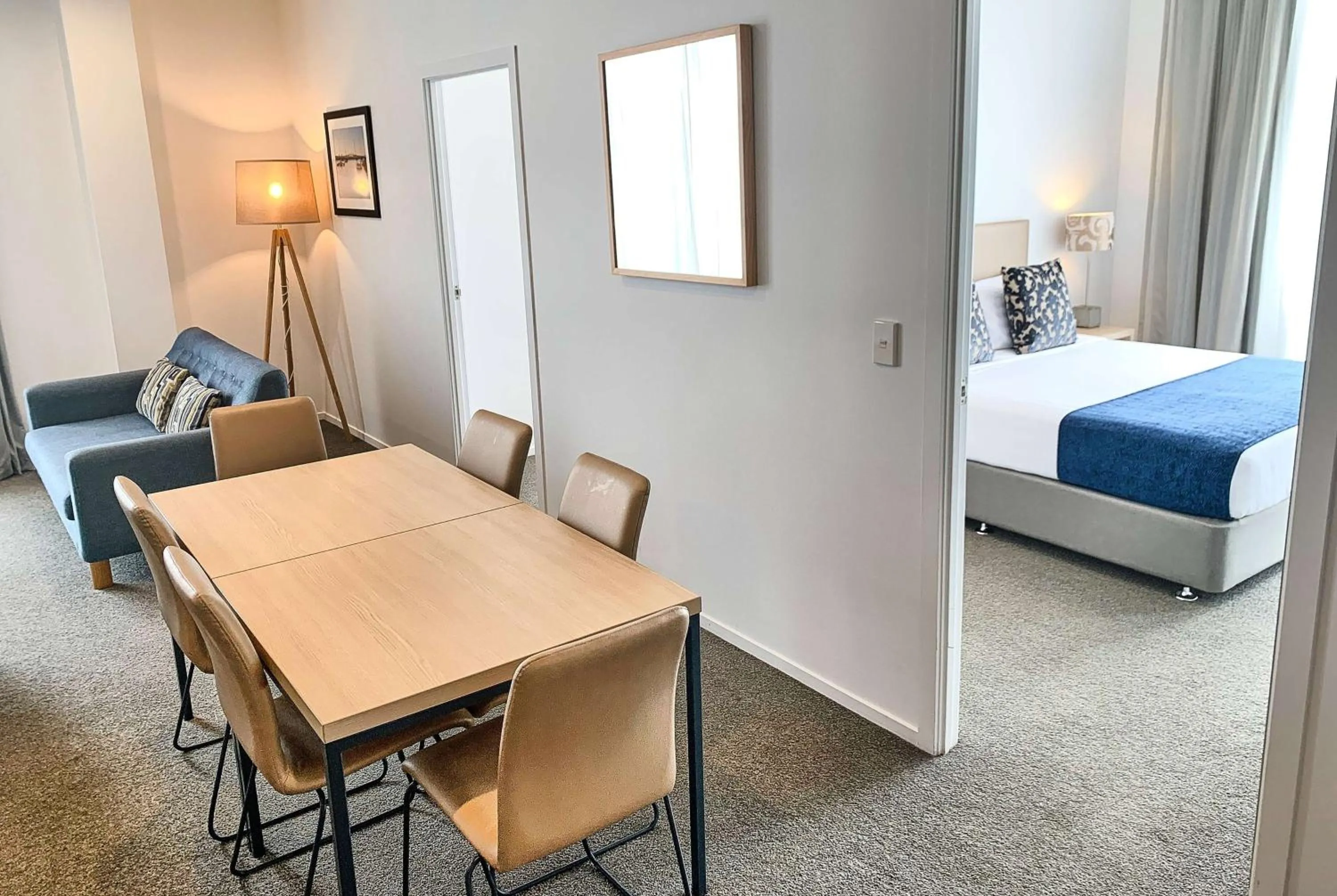 Photo of the whole room, Bed in Ramada Suites by Wyndham Albany