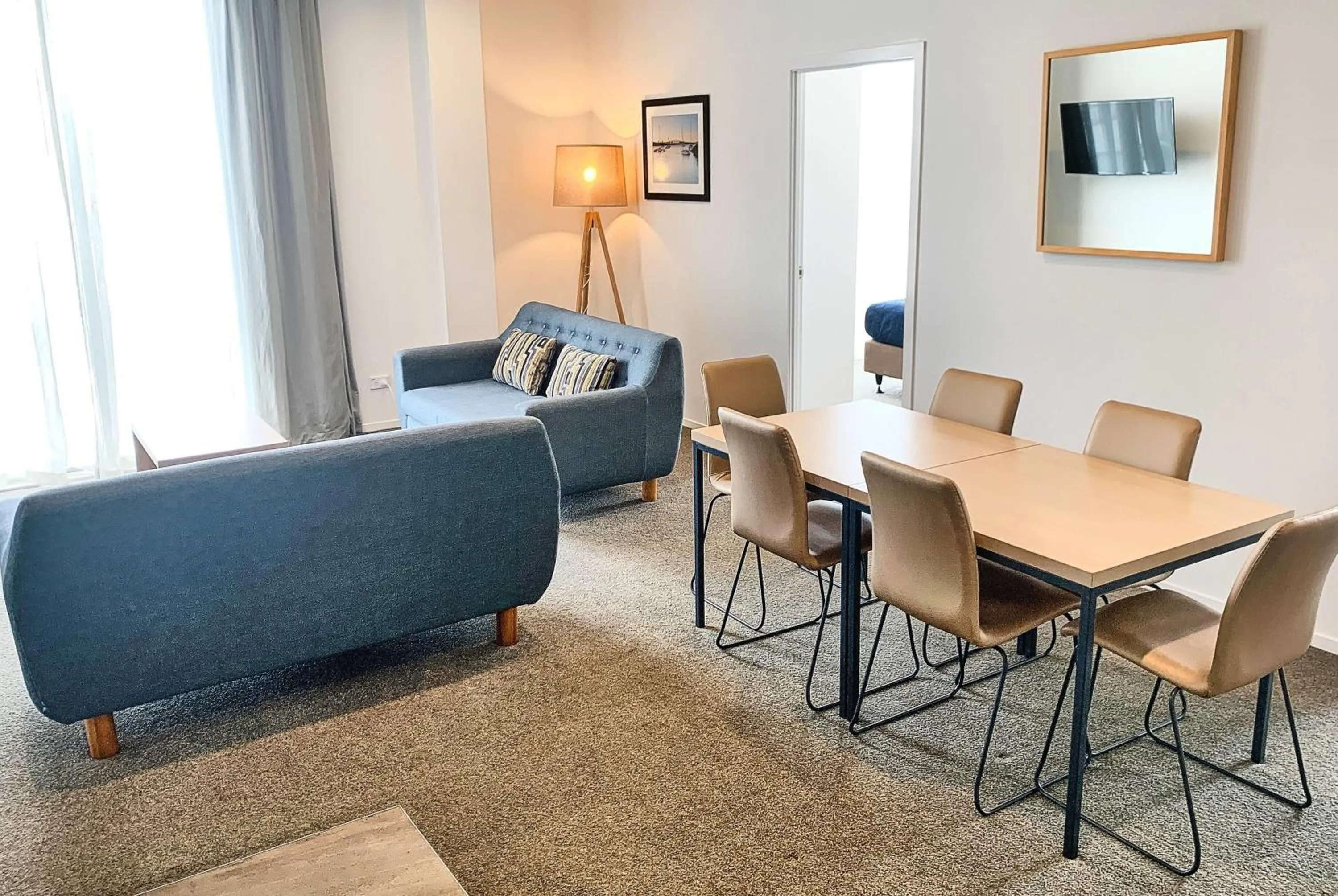 Photo of the whole room, Bed in Ramada Suites by Wyndham Albany