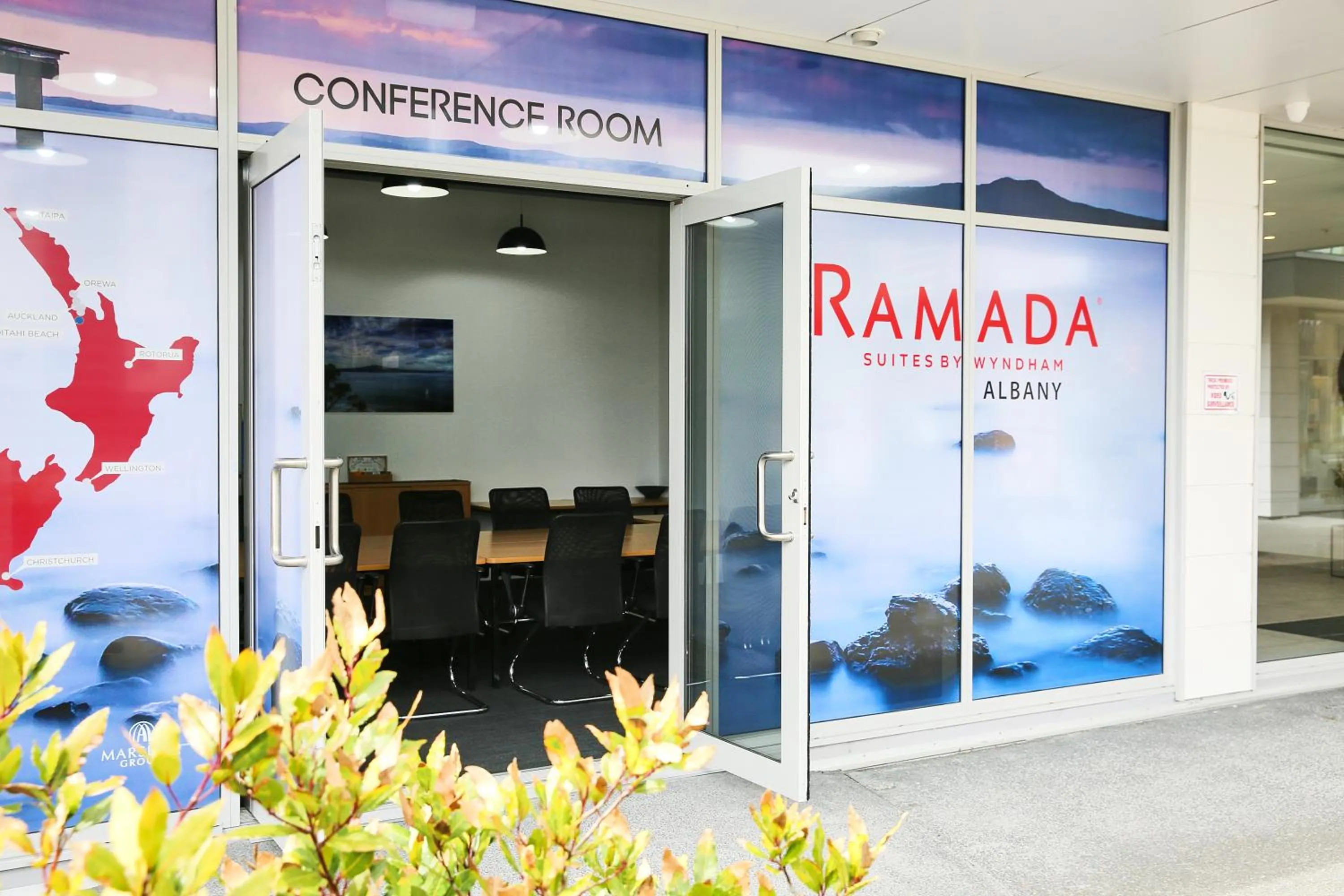 Facade/entrance in Ramada Suites by Wyndham Albany