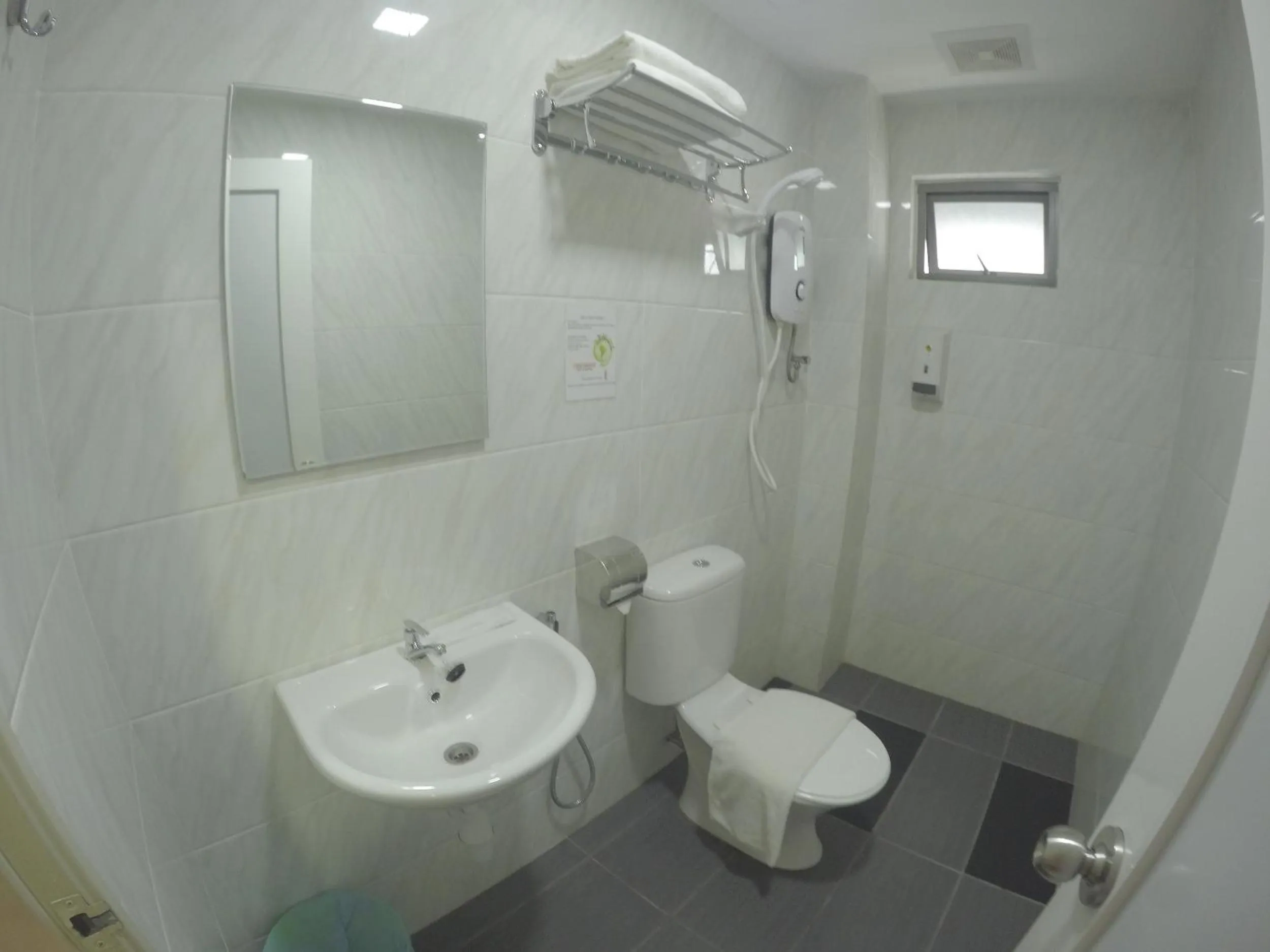 Bathroom in LightHouse Hotel & ShortStay @ Damansara Uptown