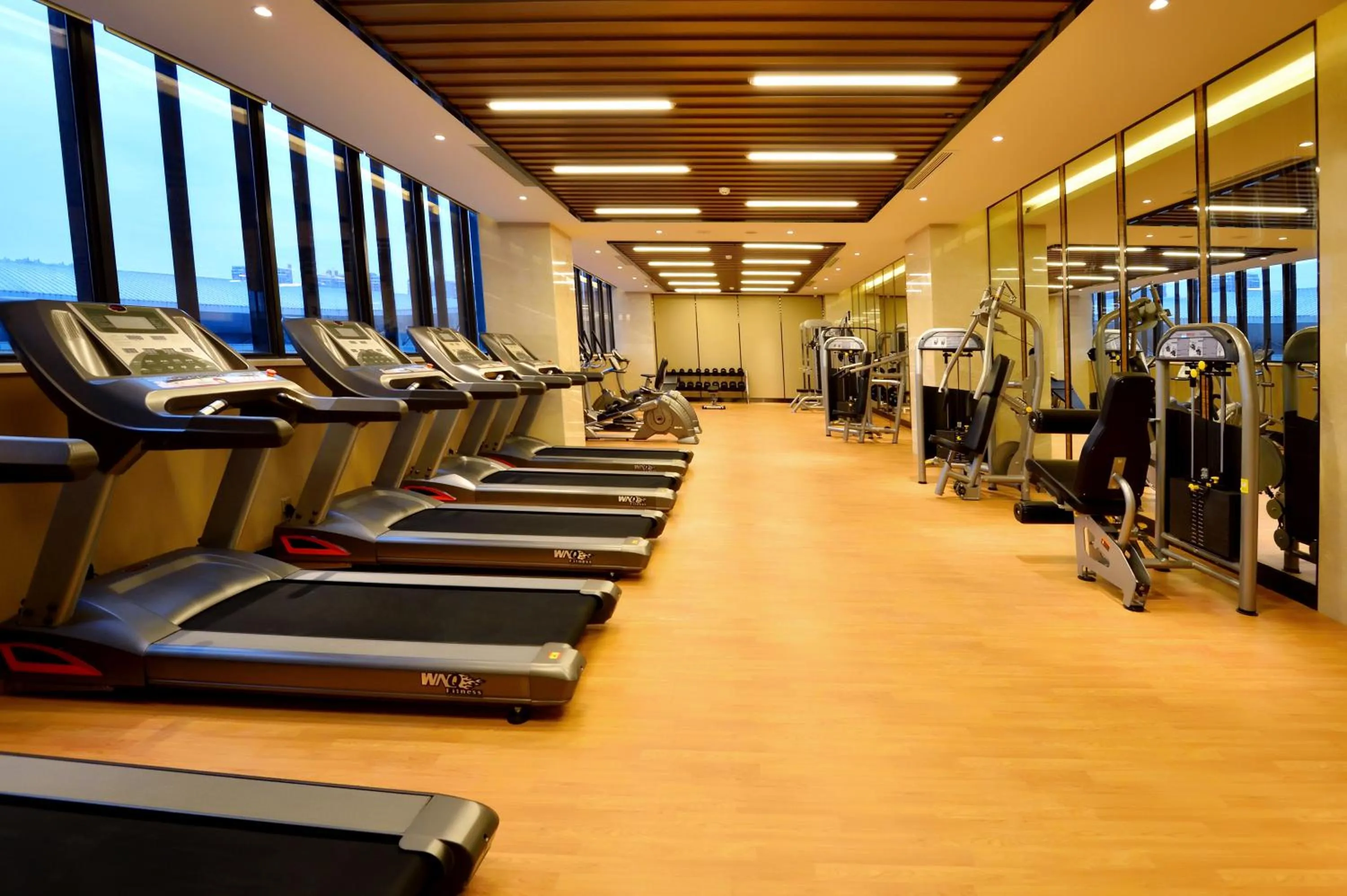 Fitness centre/facilities in Grand Skylight International Hotel Huizhou