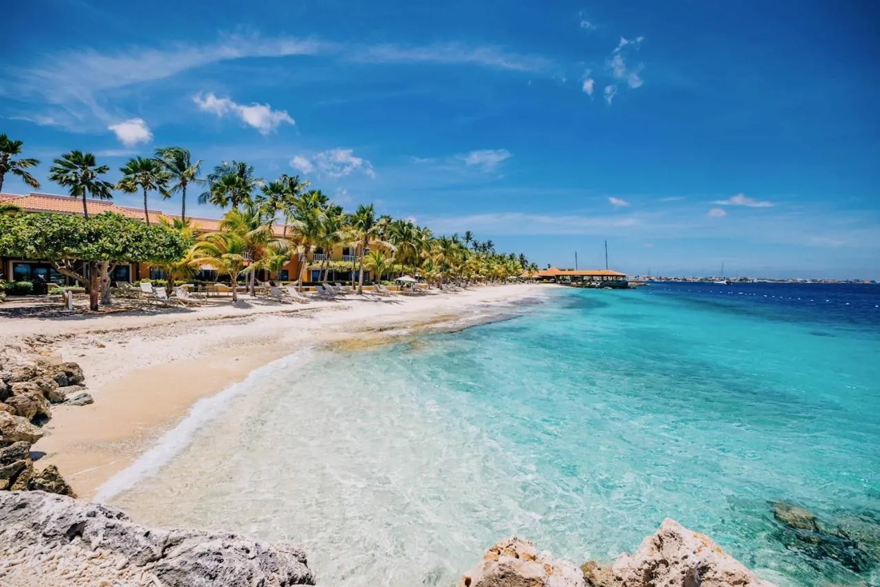 Beach in Harbour Village Beach Club