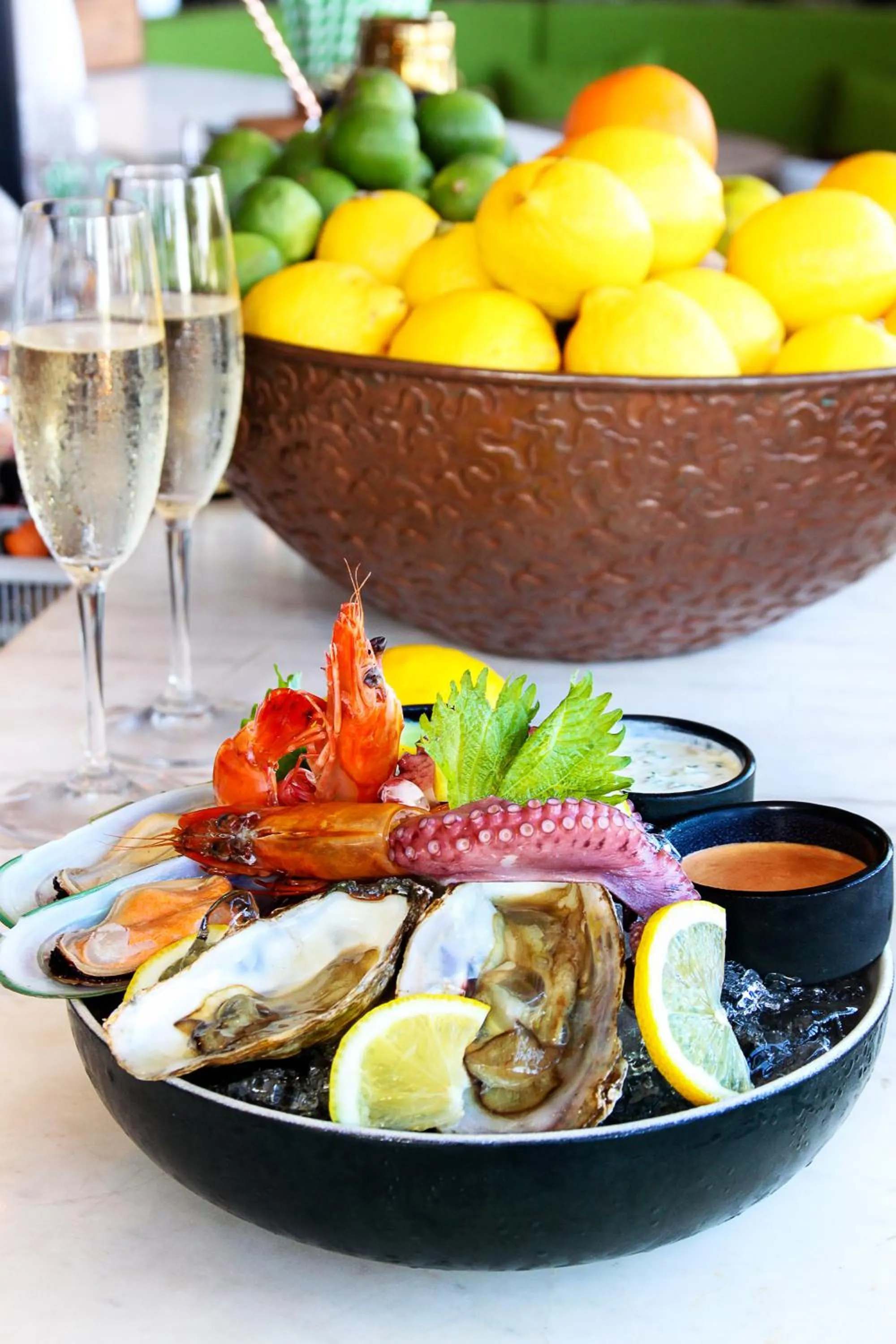 Restaurant/places to eat in Jambuluwuk Oceano Seminyak Hotel