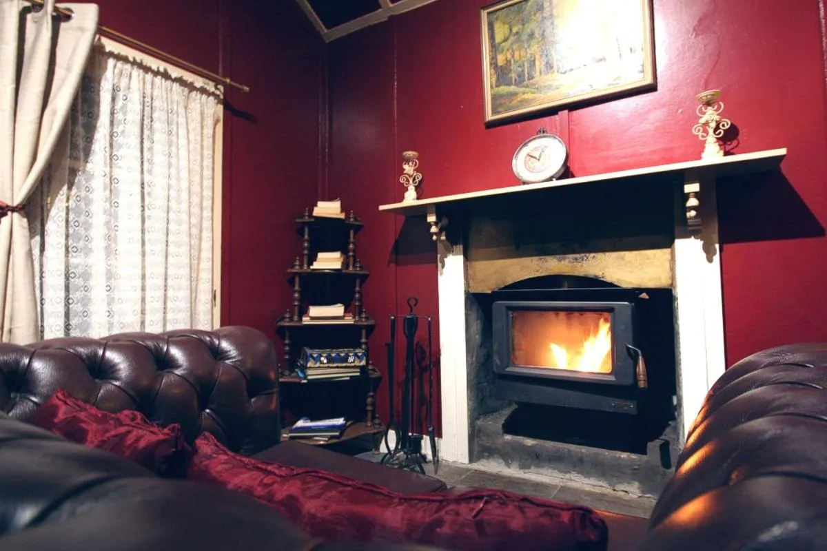 flat iron in Lotus Lodges