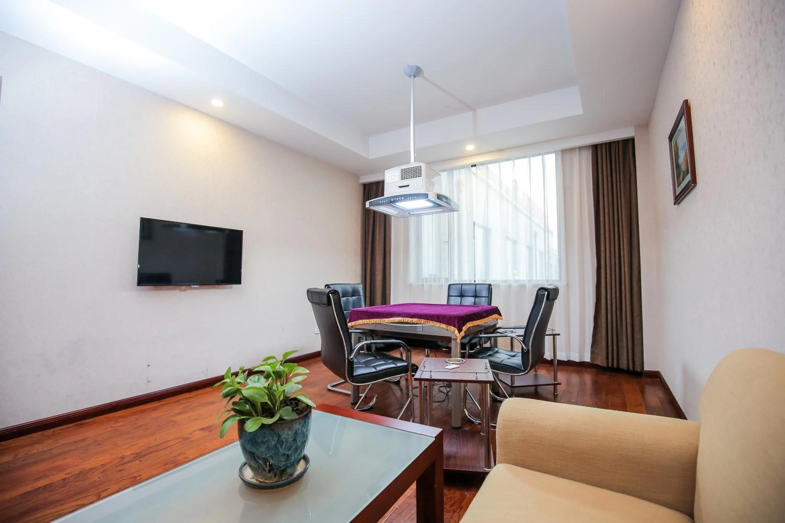 Decorative detail in New Knight Royal Hotel Airport and International Resort