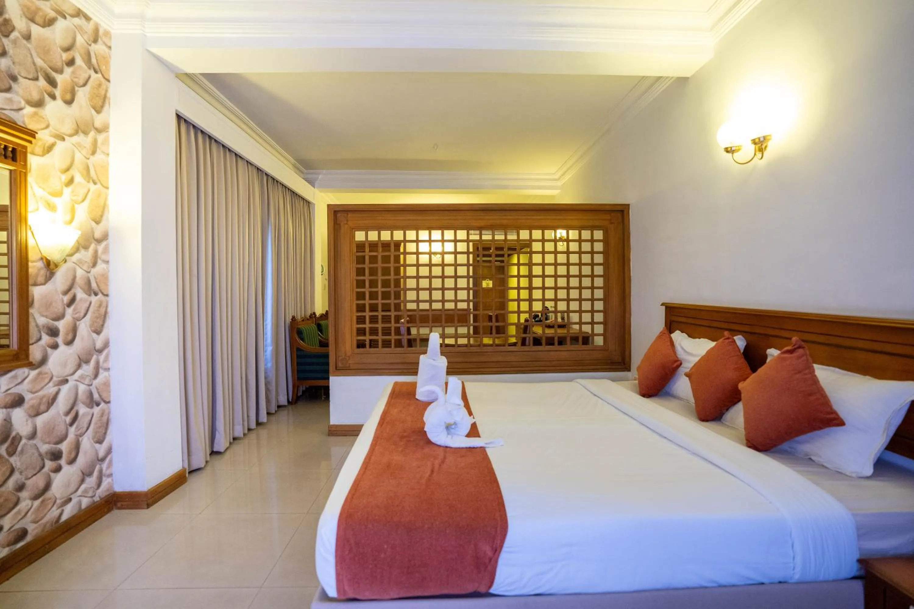 Bedroom, Bed in Casino Hotels Ltd