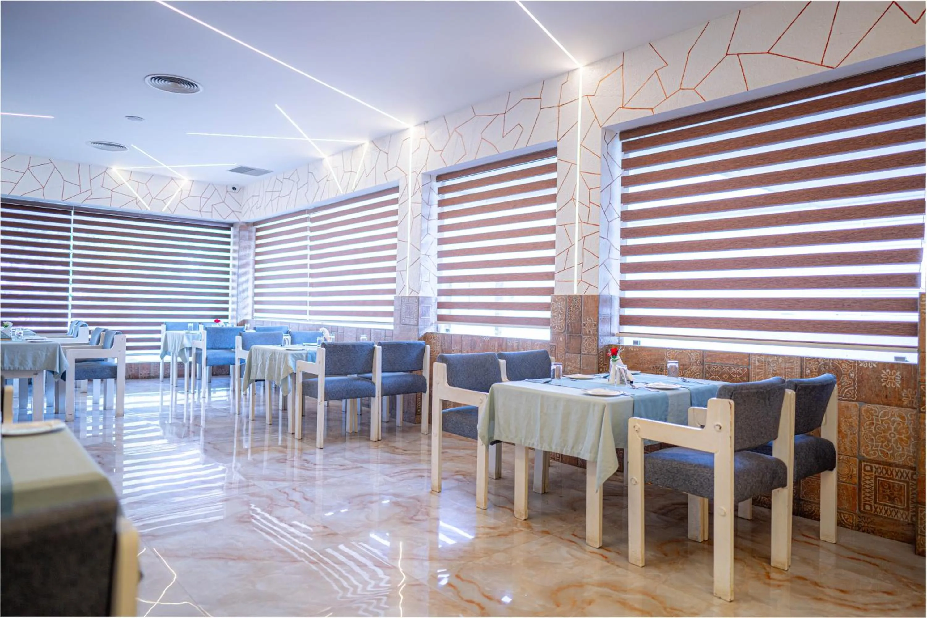 Restaurant/places to eat in Casino Hotels Ltd