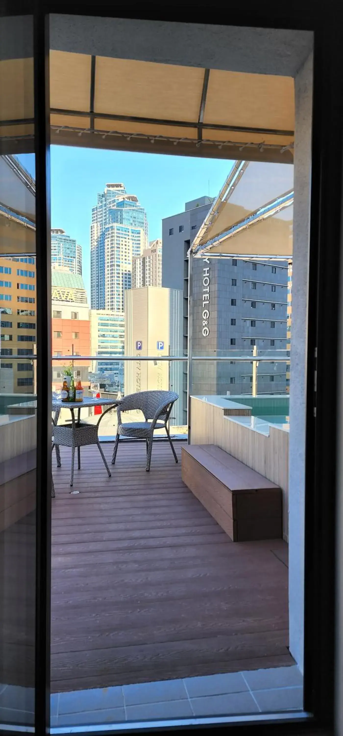 Pool Villa Suite (Outdoor Pool for Summer season Only) in Denbasta Central Hotel Seomyeon Pool Villa Suite (Outdoor Pool for Summer season Only) in Denbasta Central Hotel Seomyeon