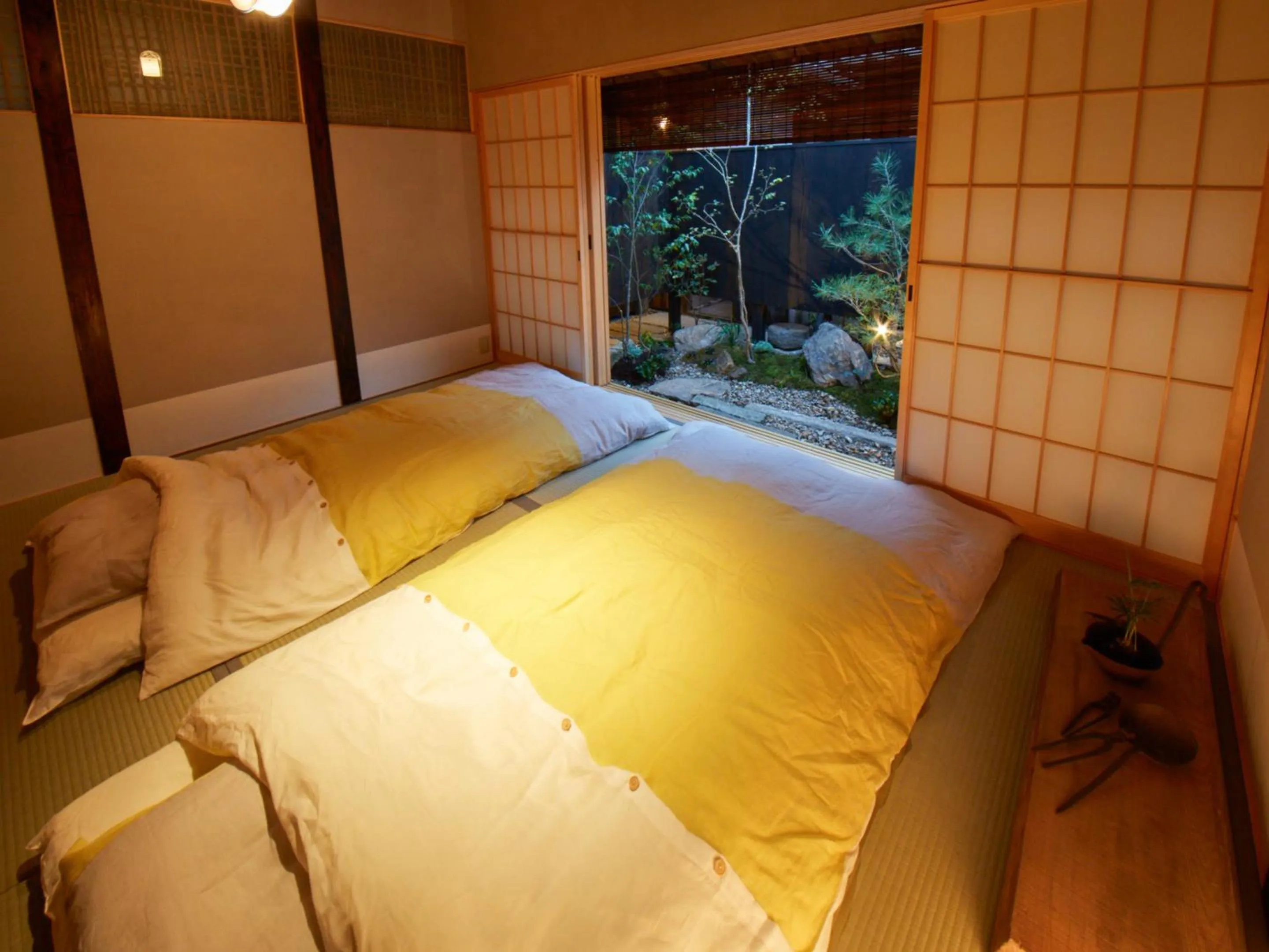 Photo of the whole room, Bed in sakainoma hotel 熊