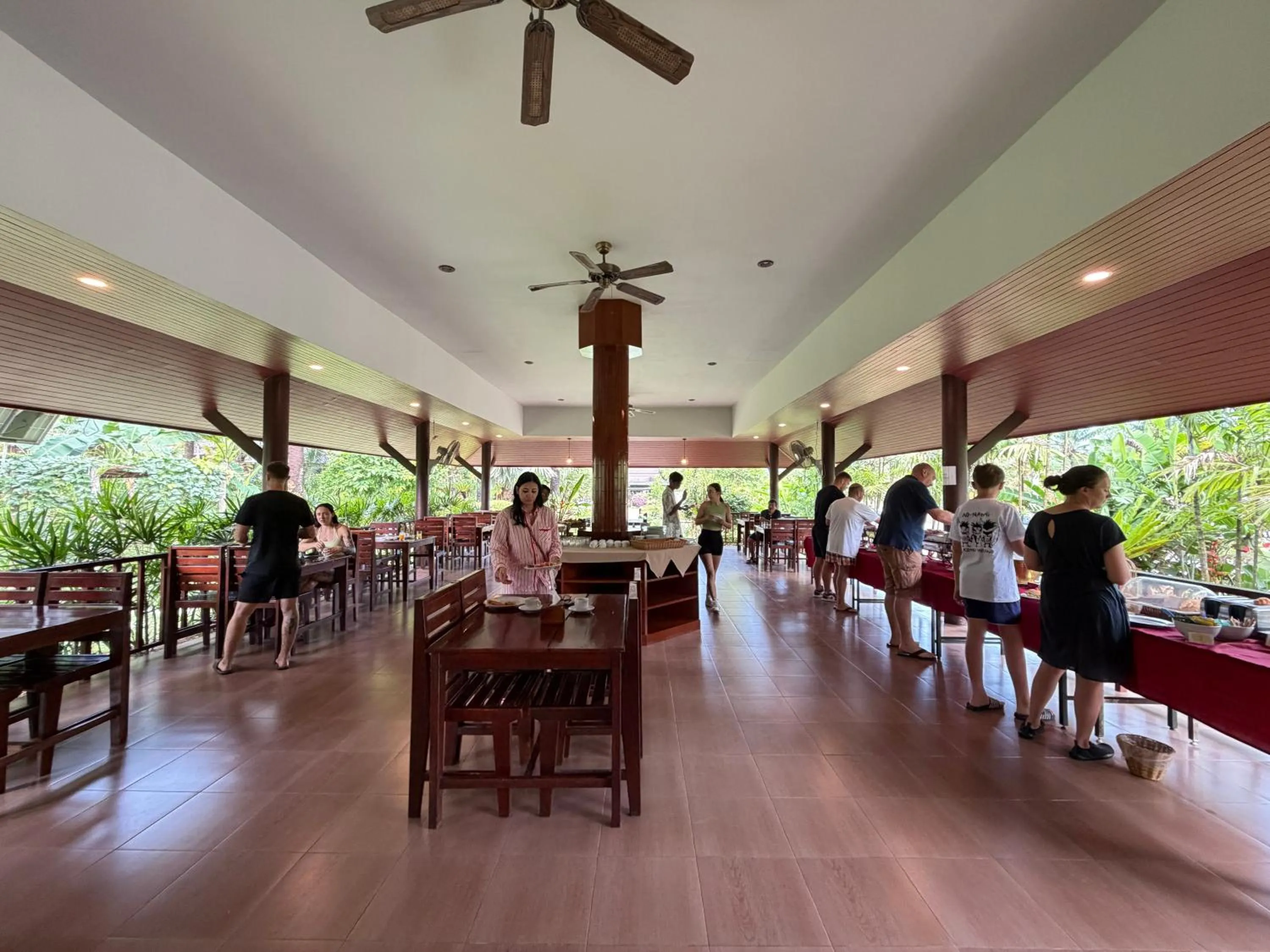 Restaurant/places to eat in Palm Kiri Aonang Resort