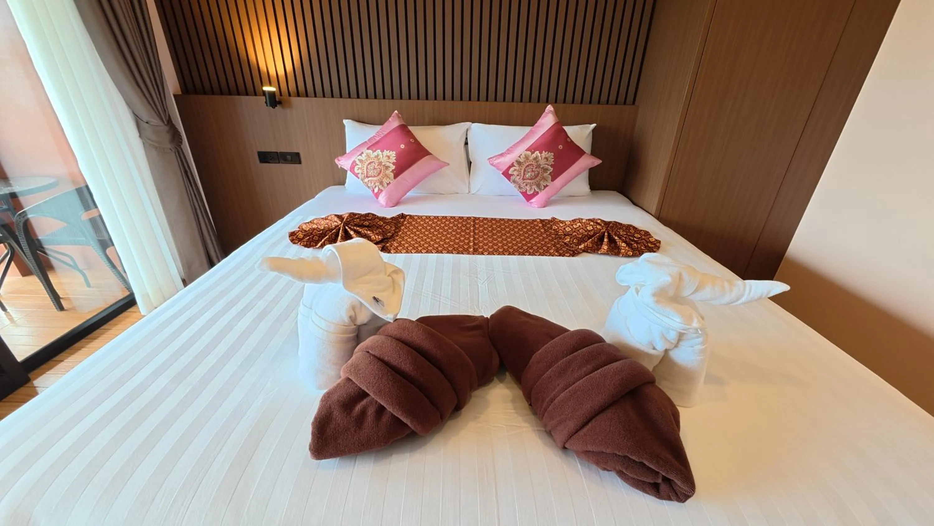 Bed in Palm Kiri Aonang Resort