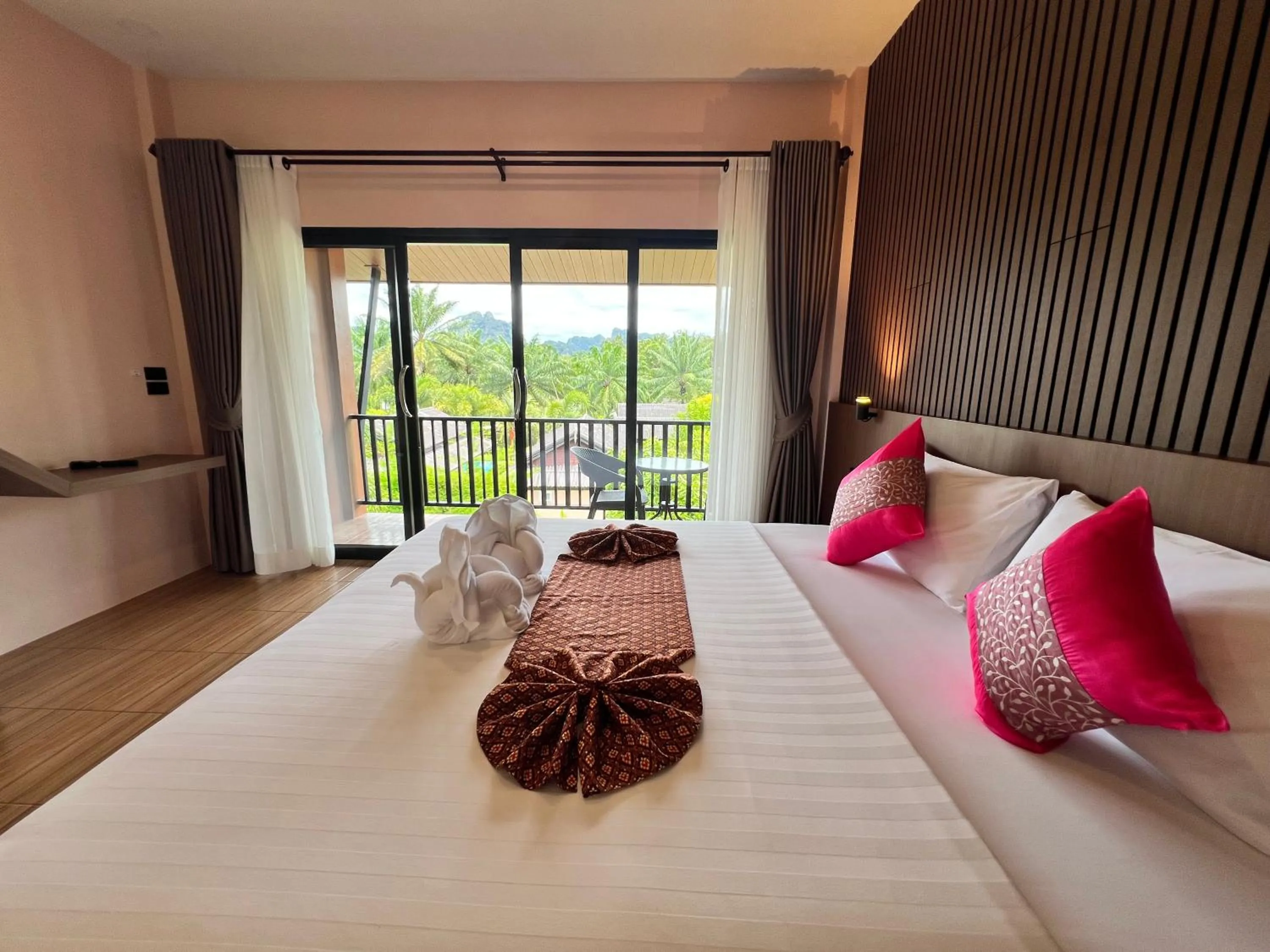 Bed in Palm Kiri Aonang Resort