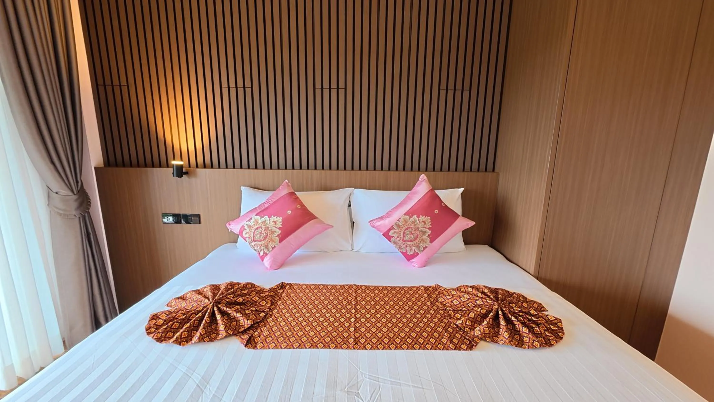 Bed in Palm Kiri Aonang Resort