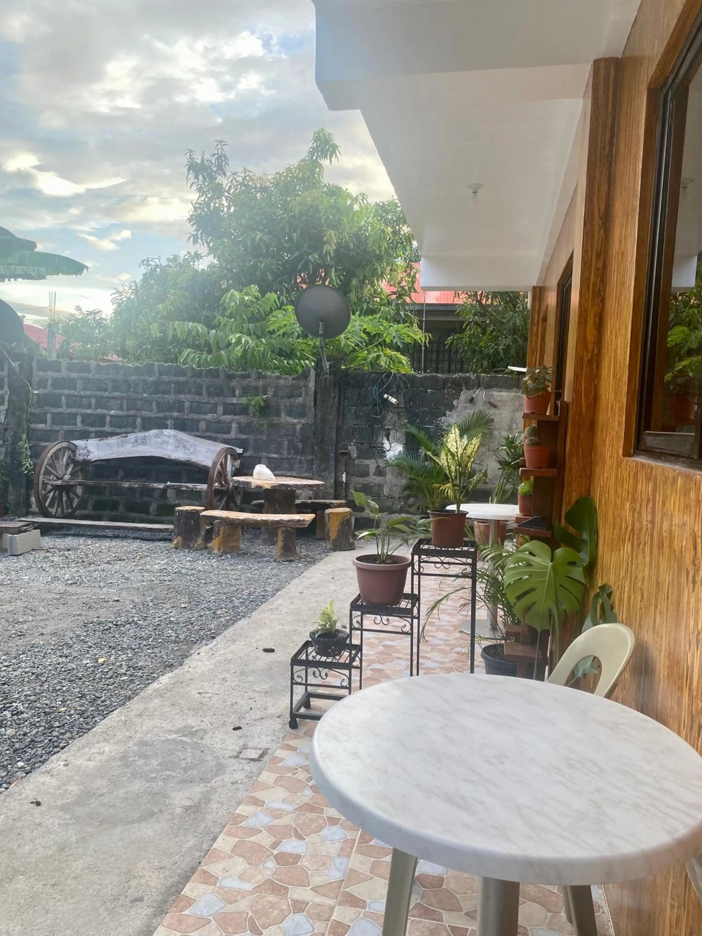 Patio in Alona's Traditional Filipino Home near 100 Islands Wharf