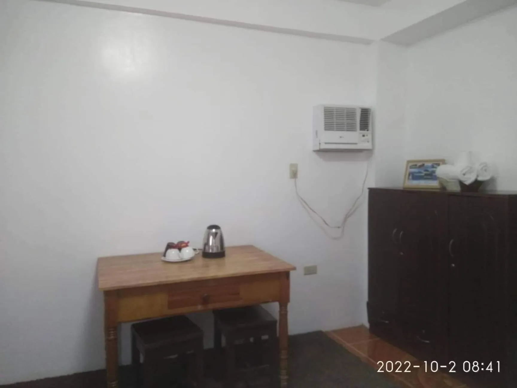 Coffee/tea facilities in Alona's Traditional Filipino Home near 100 Islands Wharf