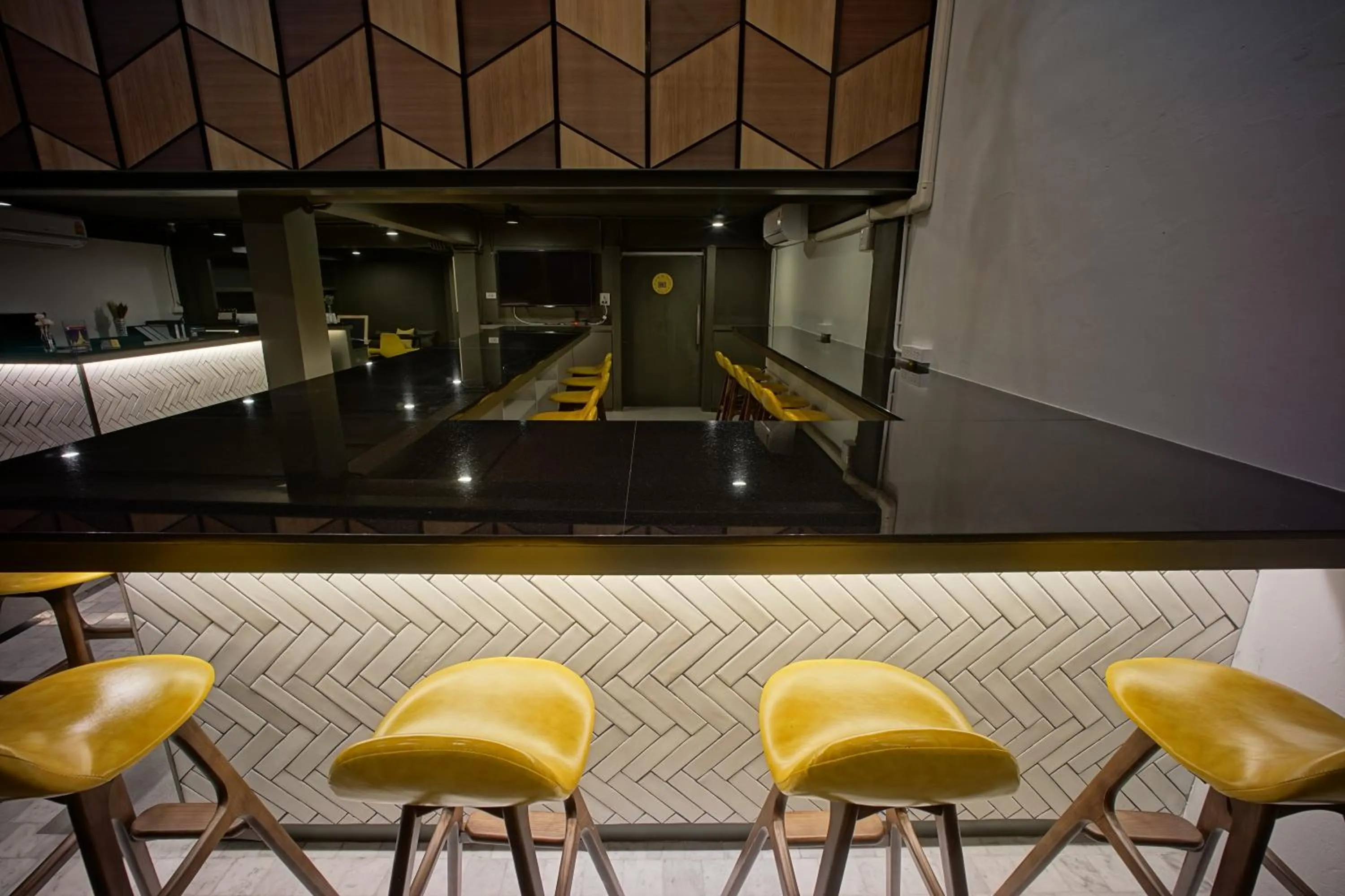 Lounge or bar in BRB Hostel Bangkok Silom