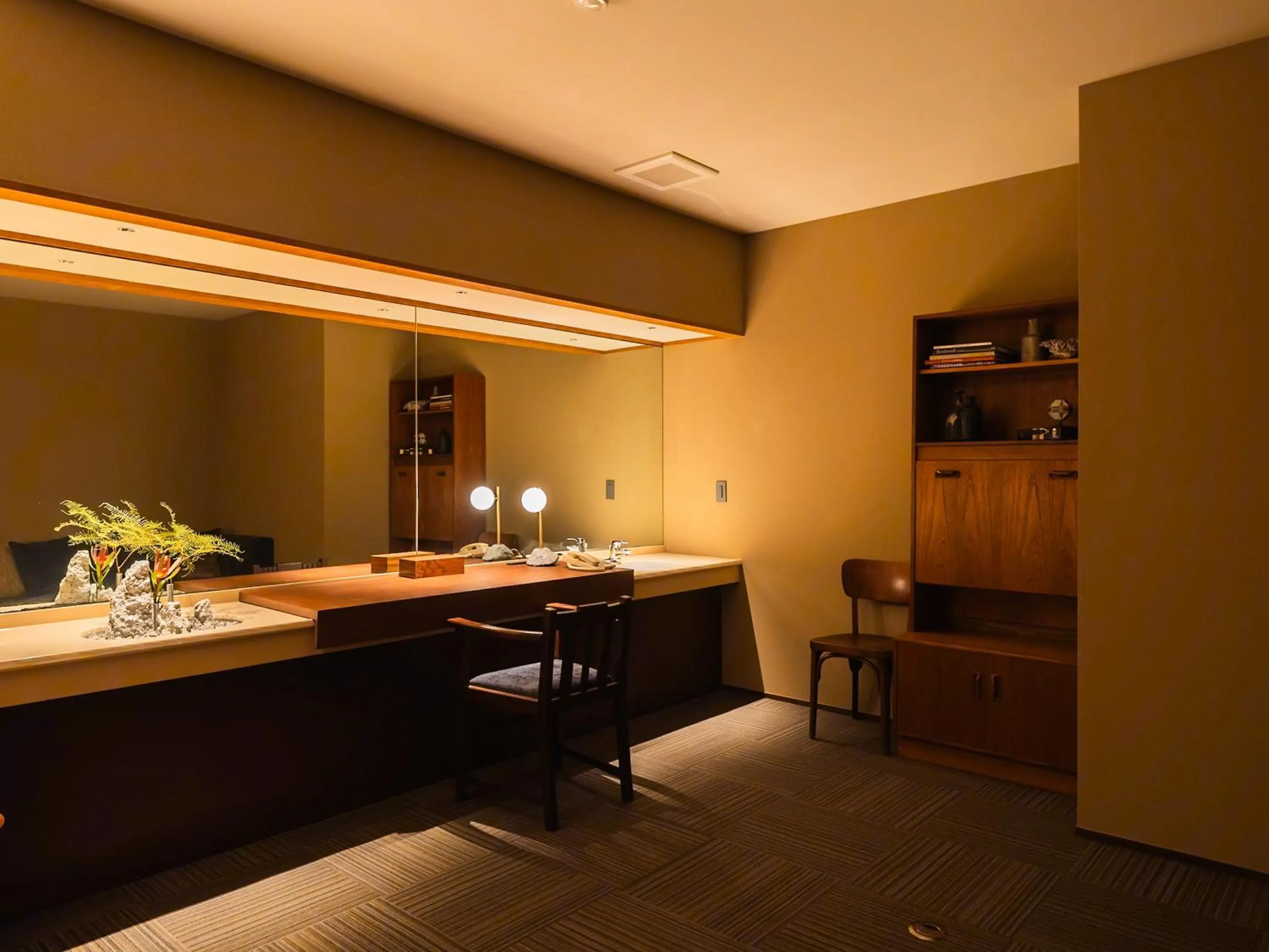 Bedroom in IZU RETREAT by Onko Chishin