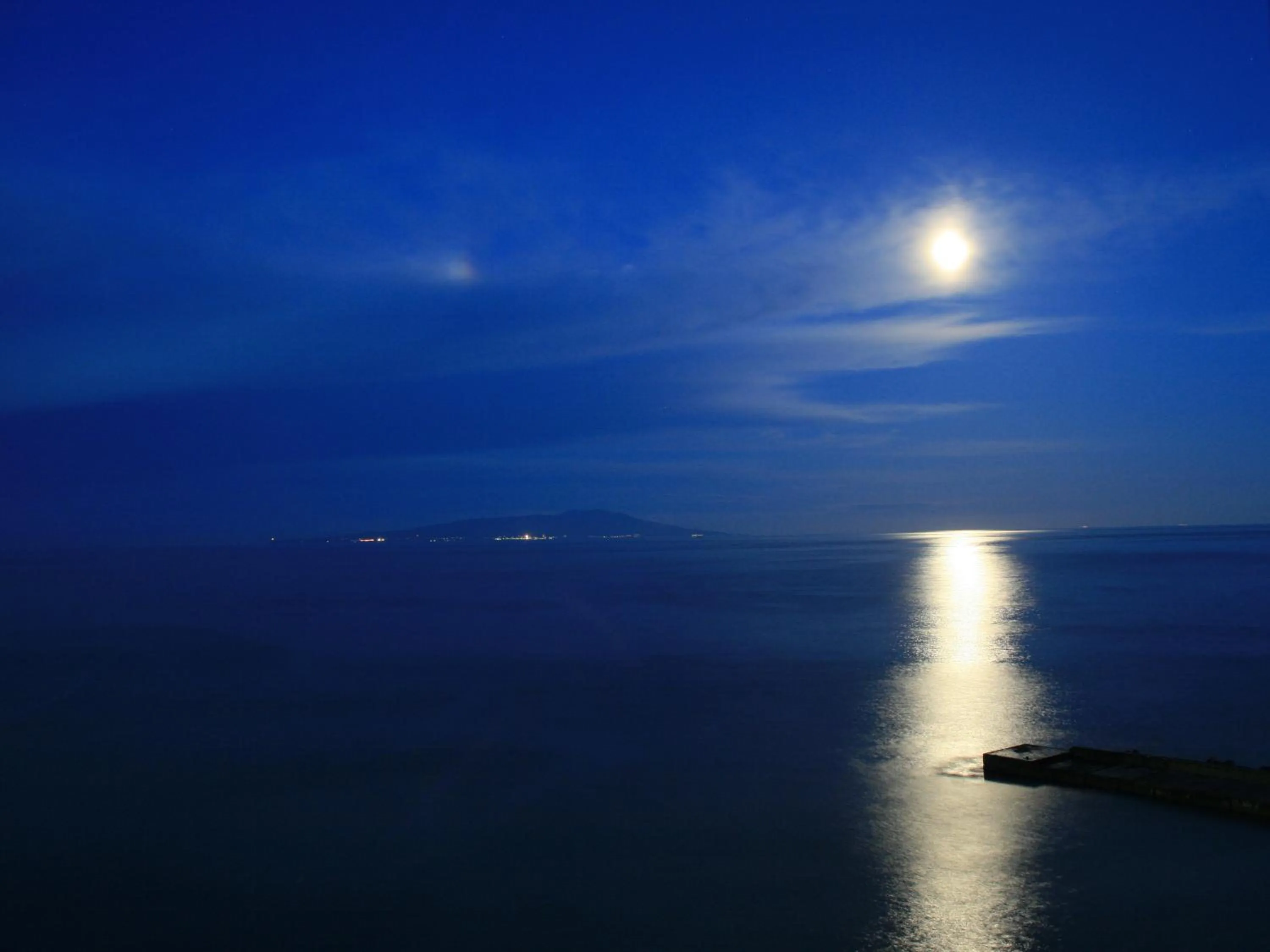 Natural landscape in IZU RETREAT by Onko Chishin